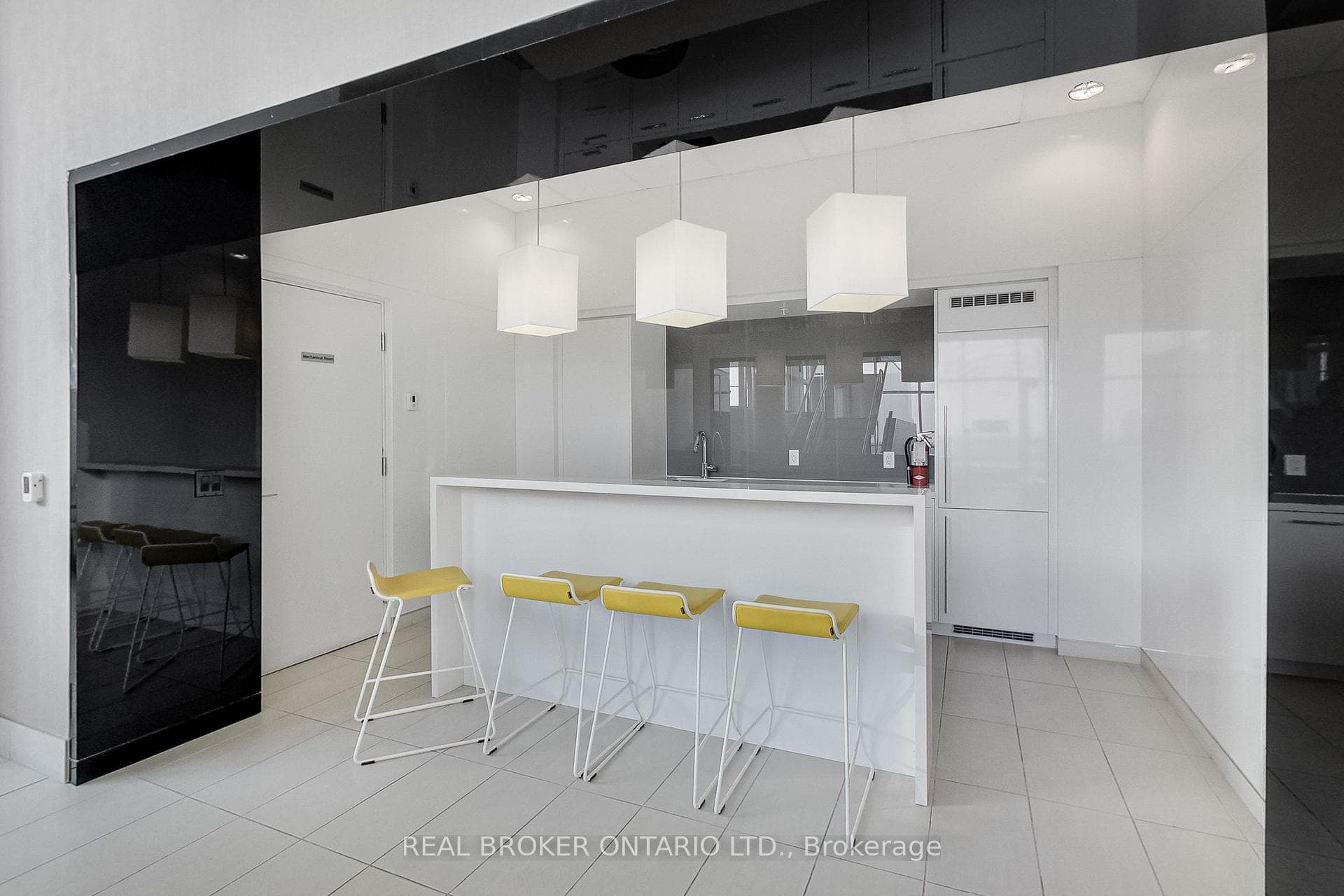 120 Bayview Avenue Unit S1302 photo 13