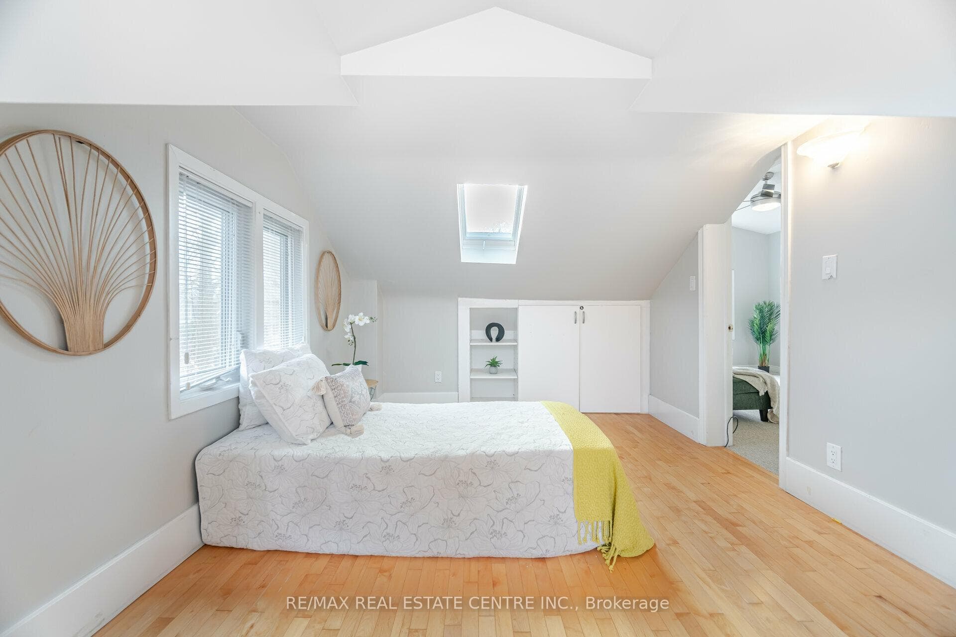 19 Oakwood Avenue photo 34
