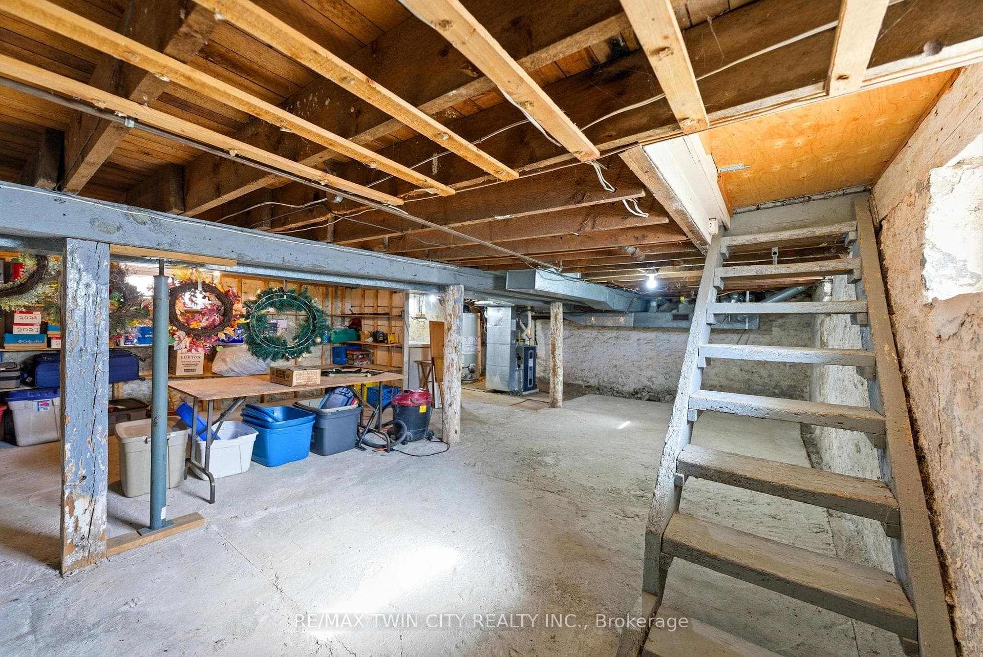 Basement (accessible through Unit A or B)