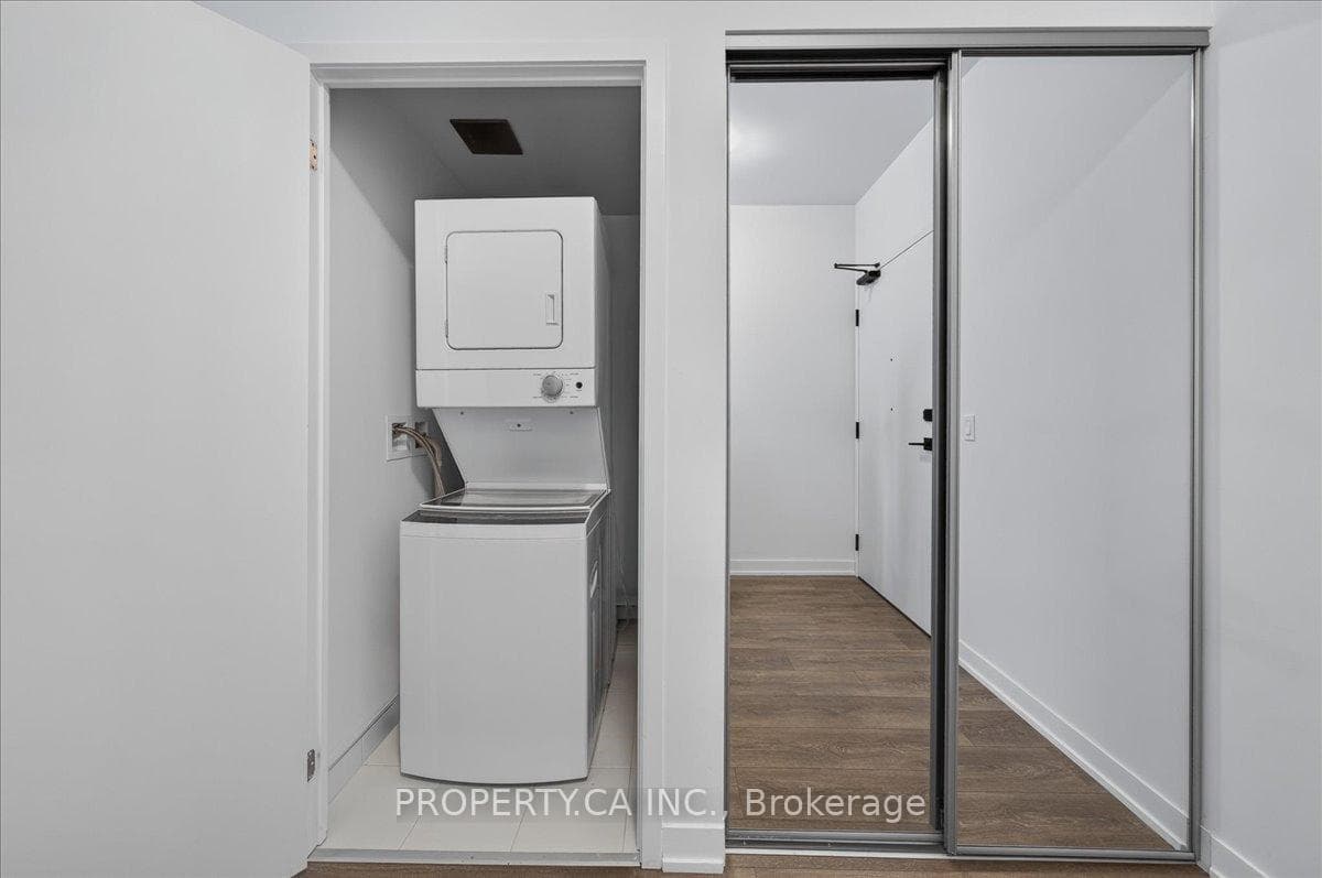 474 Caldari Road Unit 1902 photo 13