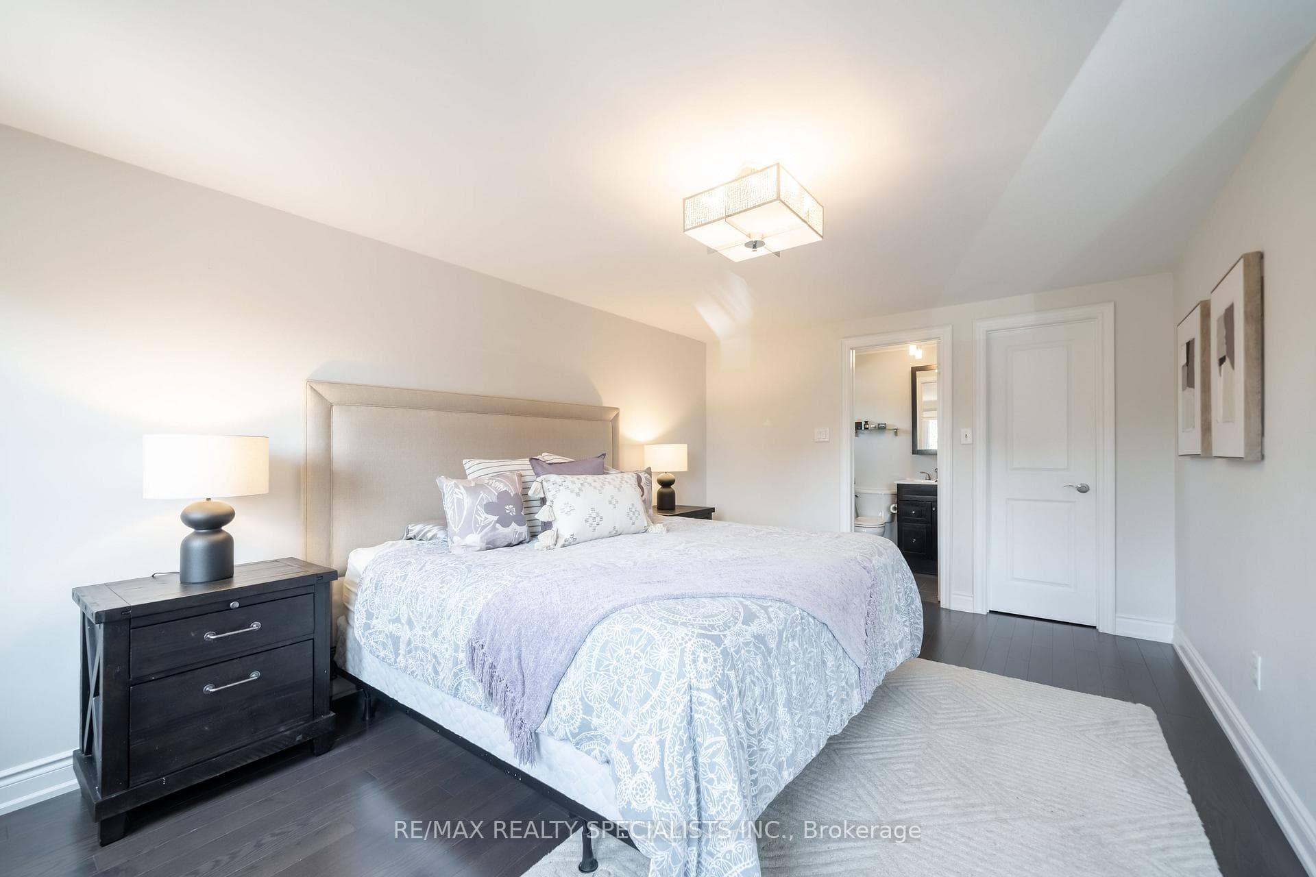 4021 Sasha Court photo 24