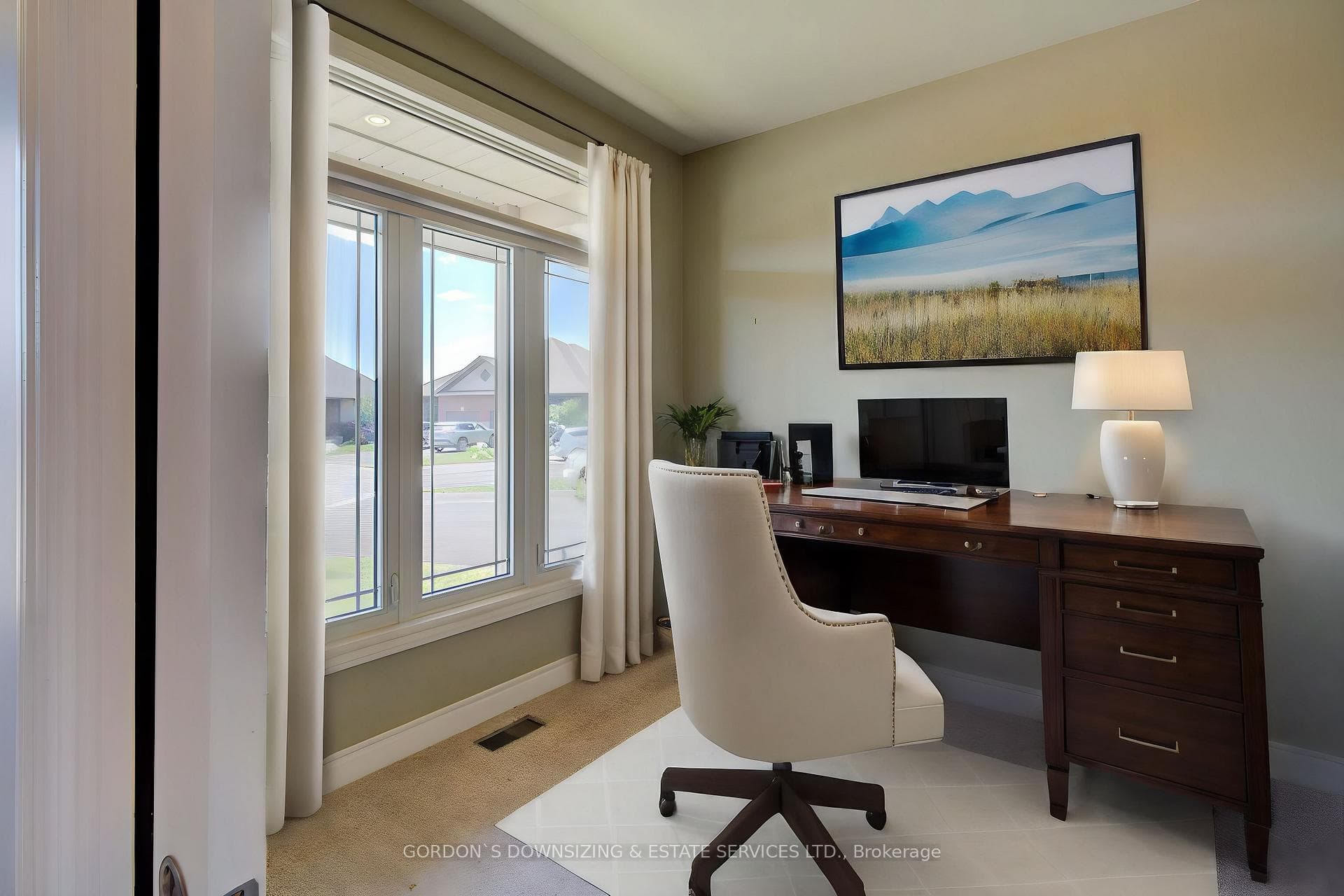 25 Hanover Court photo 19