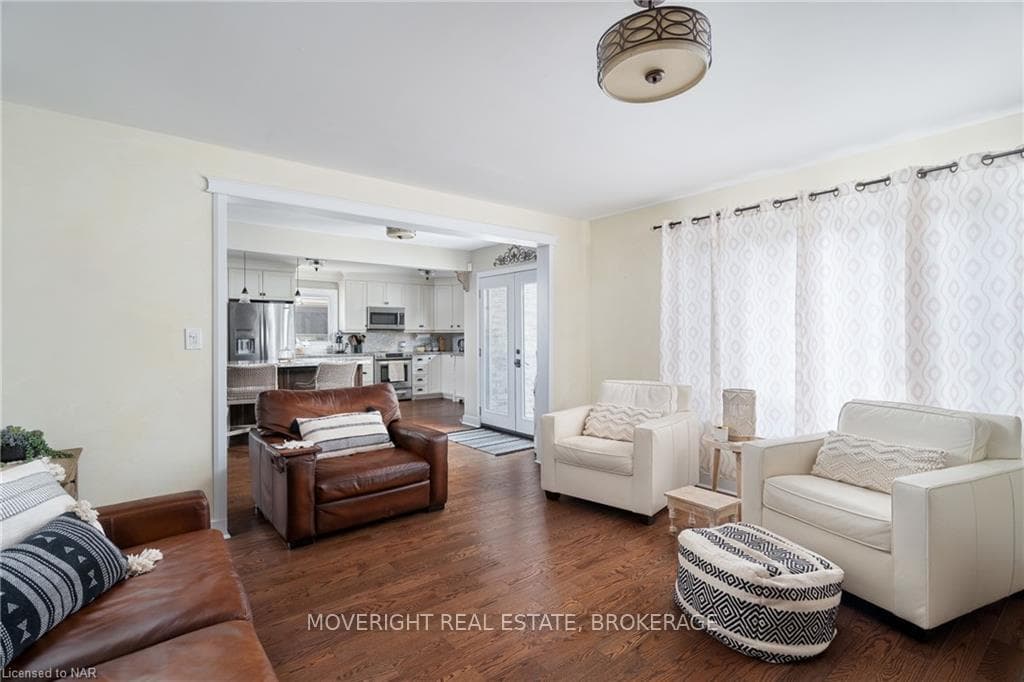 58 HUNTINGTON Lane photo 10