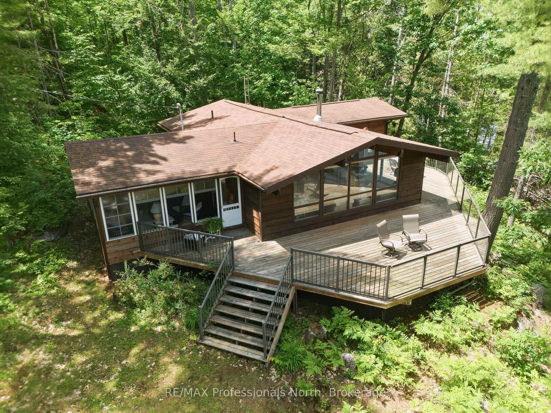 23 Taylor Island photo 2