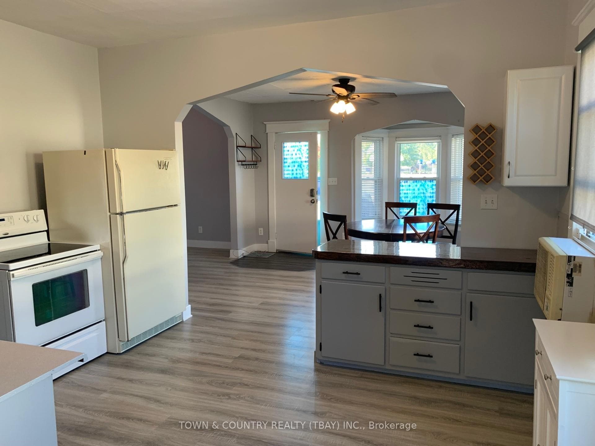 125 Robertson Street photo 4