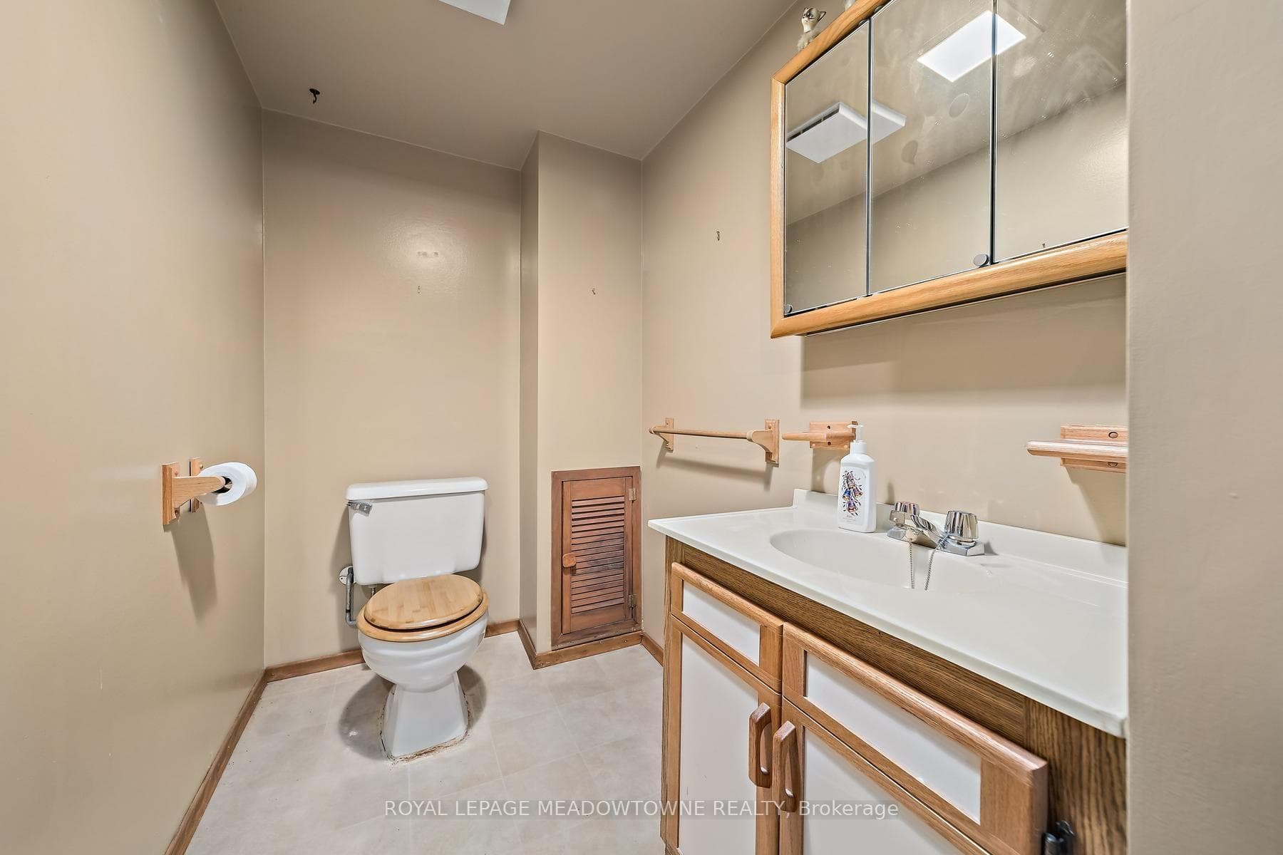 27 Hatfield Crescent photo 27