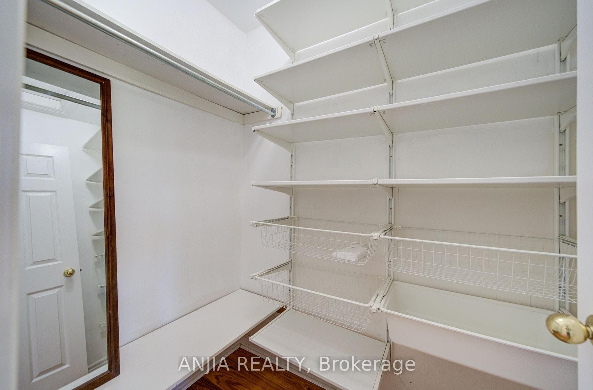 44 Pond Drive photo 34