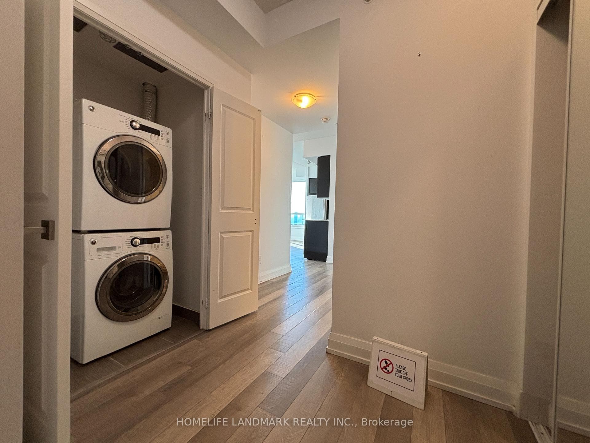 7171 Yonge Street Unit 2508 photo 5