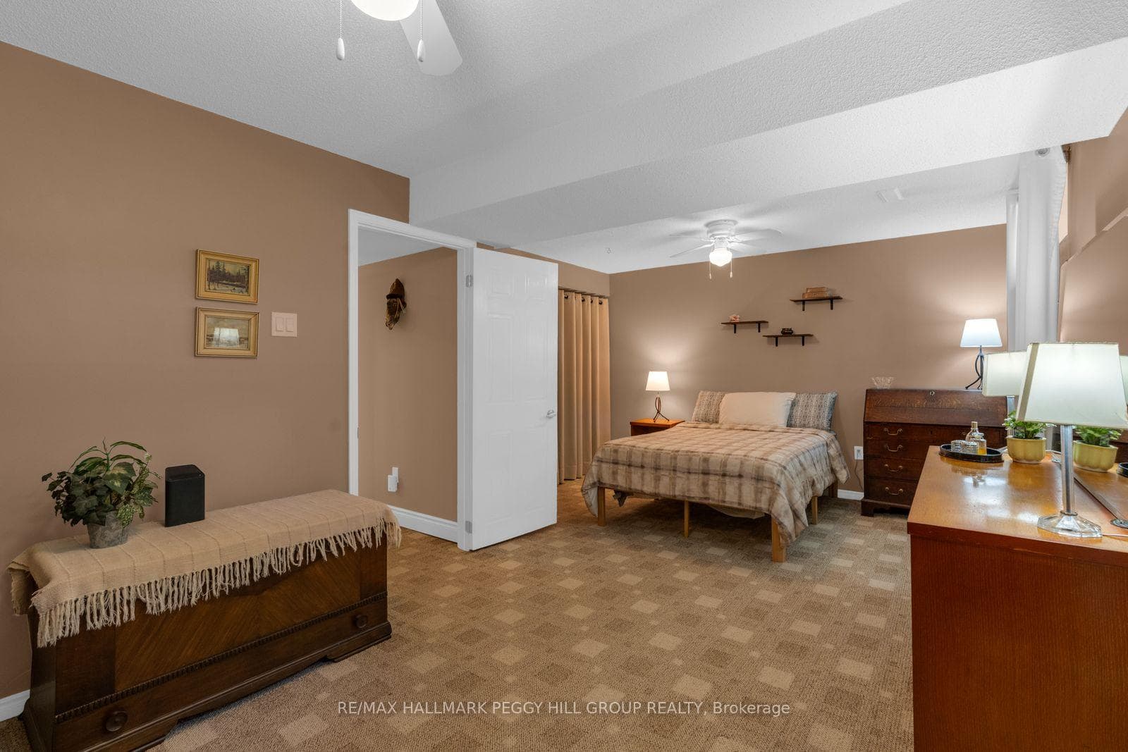 5 Barwick Drive photo 12