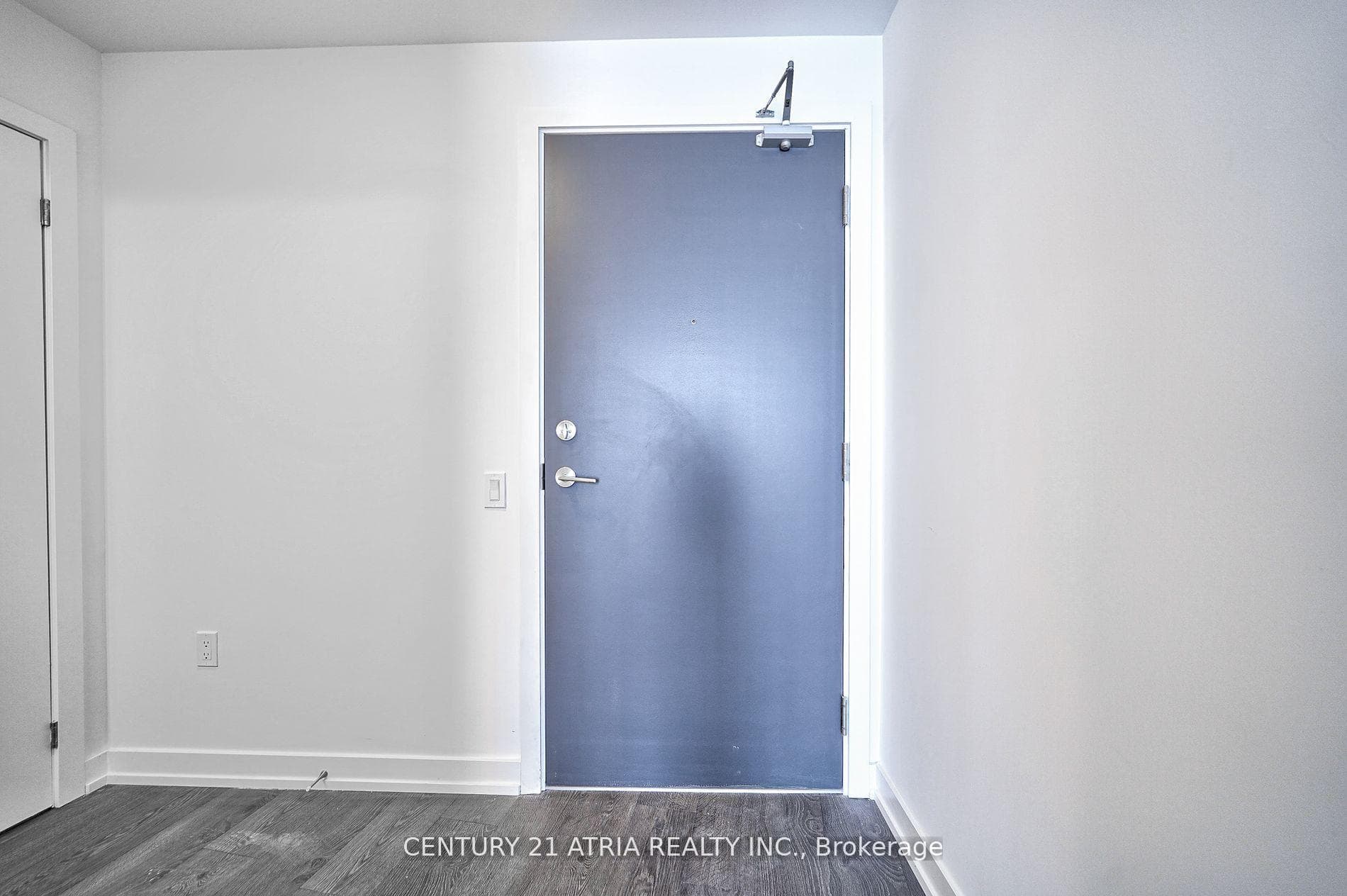 7 Golden Lion Heights Unit N730 photo 6