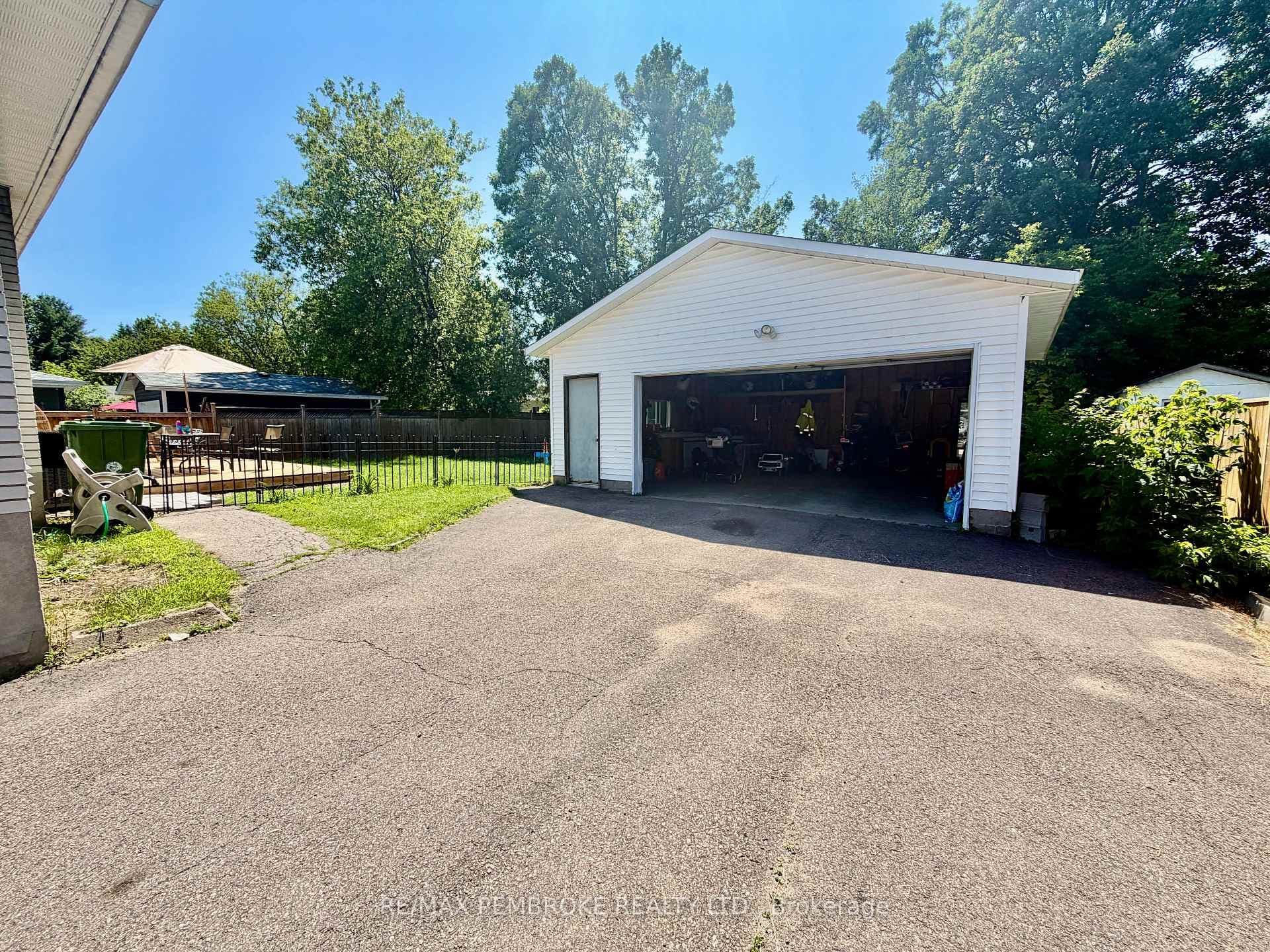 23 Doran Road photo 22