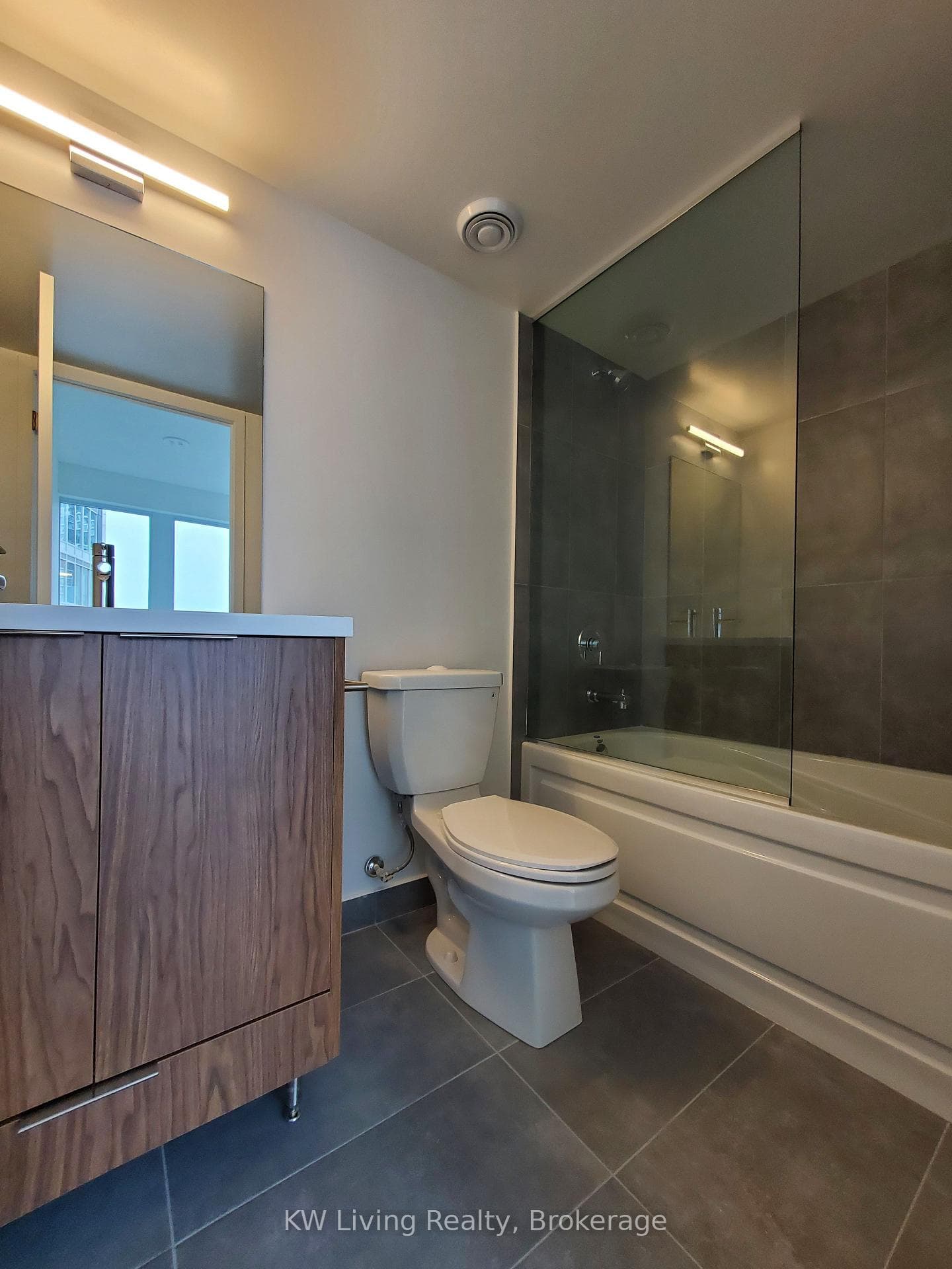60 Shuter Street Unit 2911 photo 13