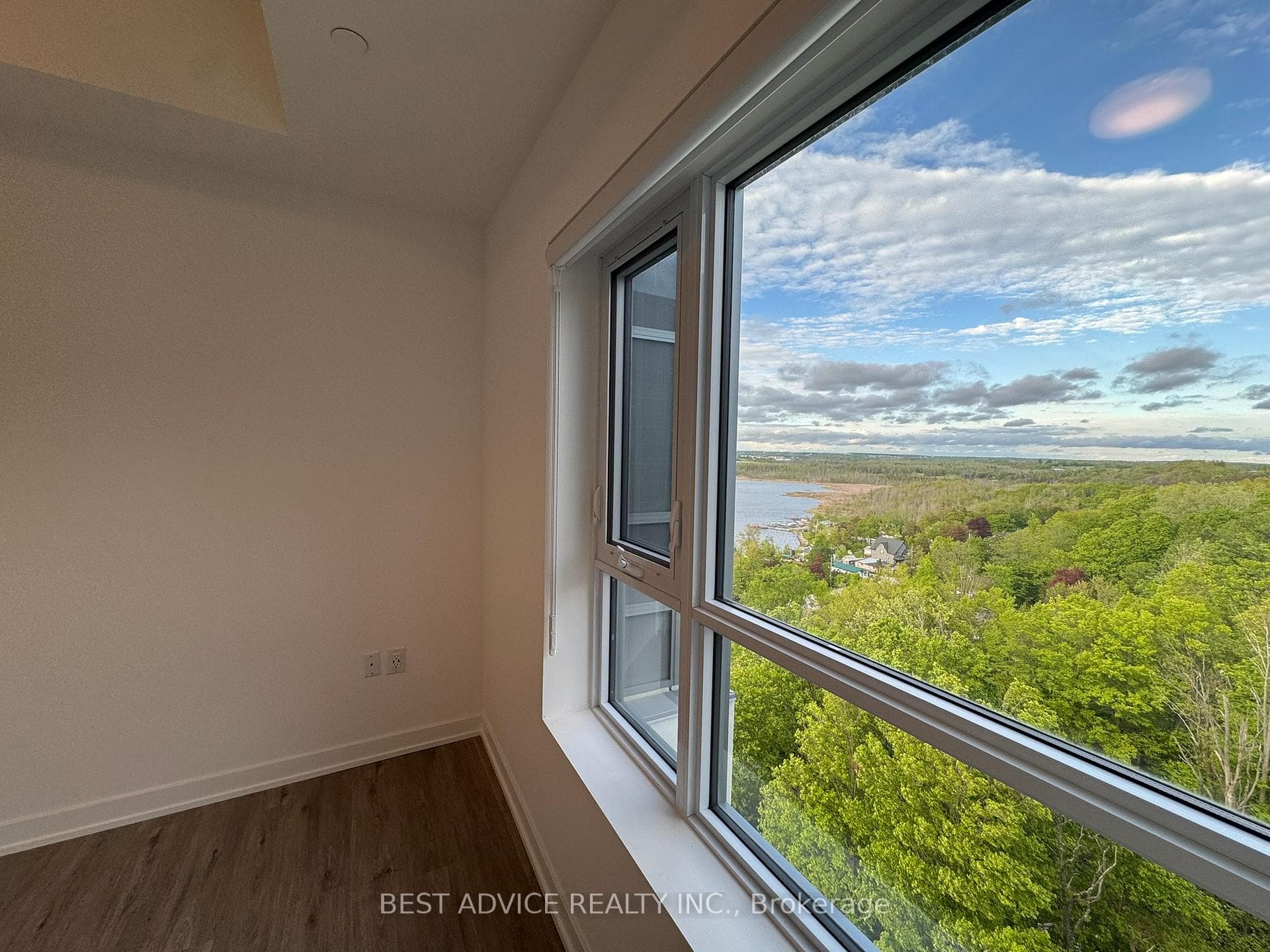 56 lakeside Terrace Unit 1107 photo 13