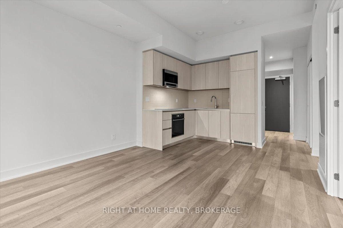 8 Cumberland Street Unit 4205 photo 5