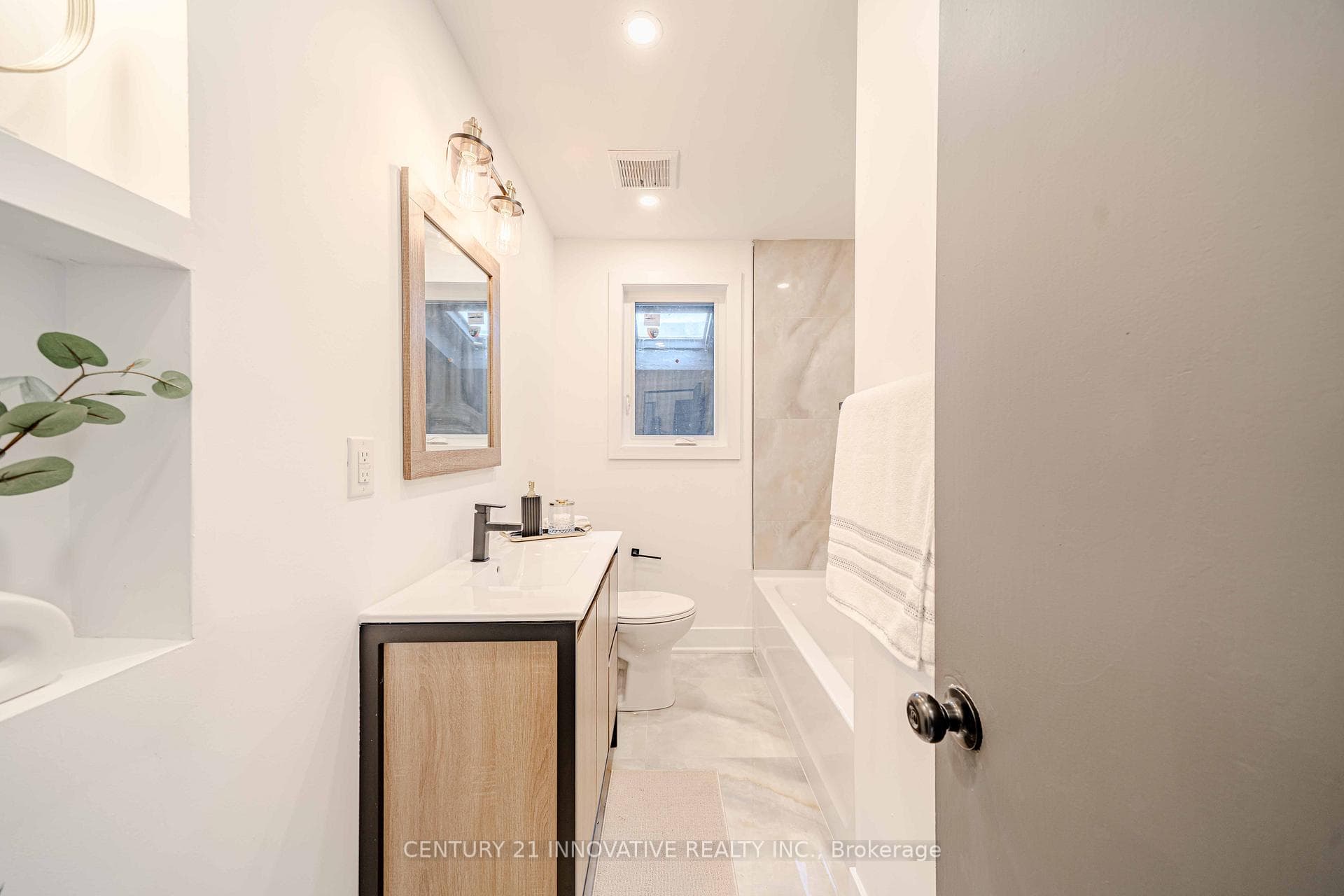 57 Leahann Drive Unit Main Floor photo 14