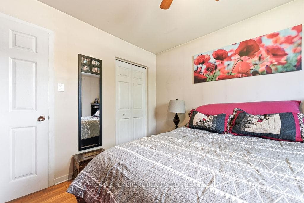 36 Selkirk Street photo 19