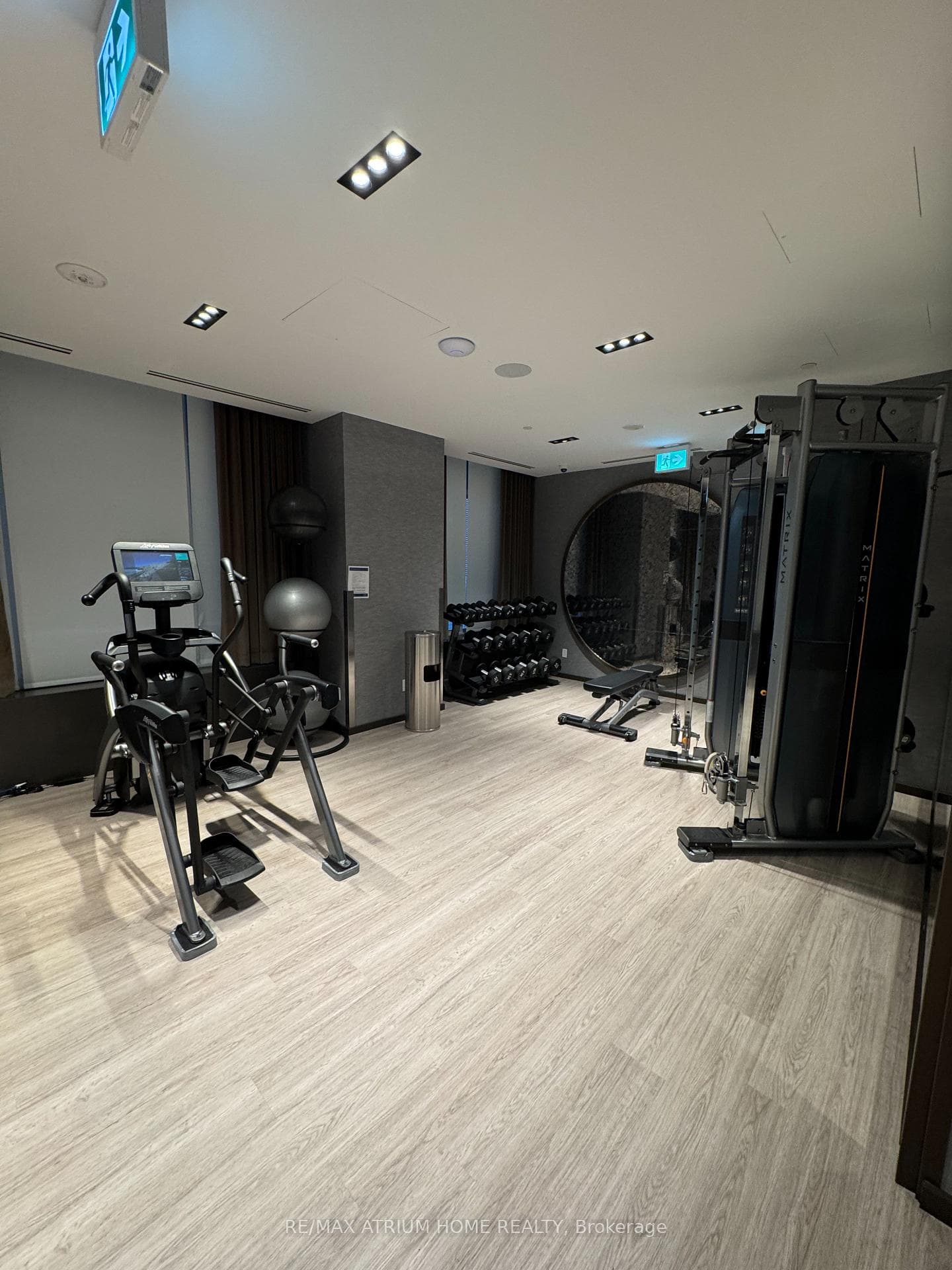 771 Yonge Street Unit 1107 photo 14