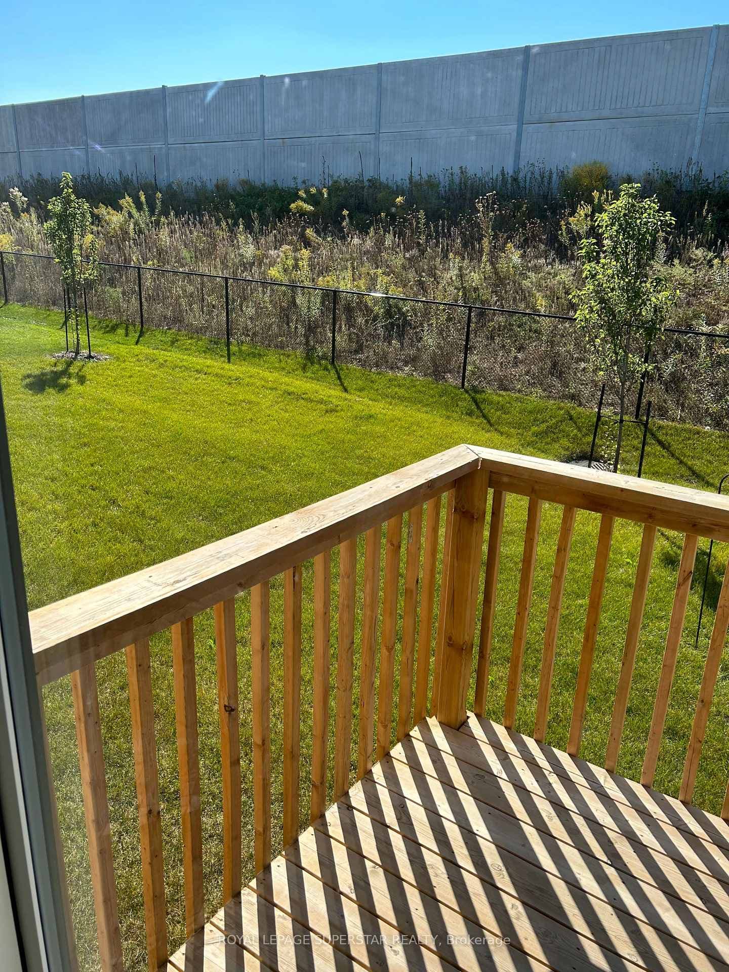 49 Eberhardt Drive photo 39