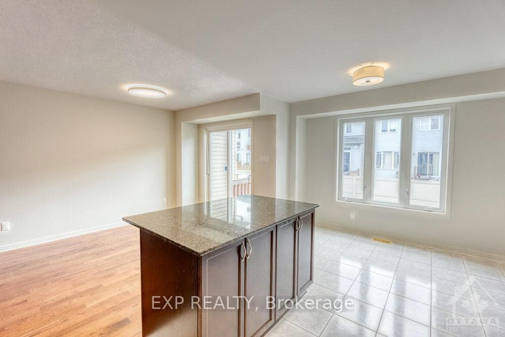 215 MACOUN Circle photo 11