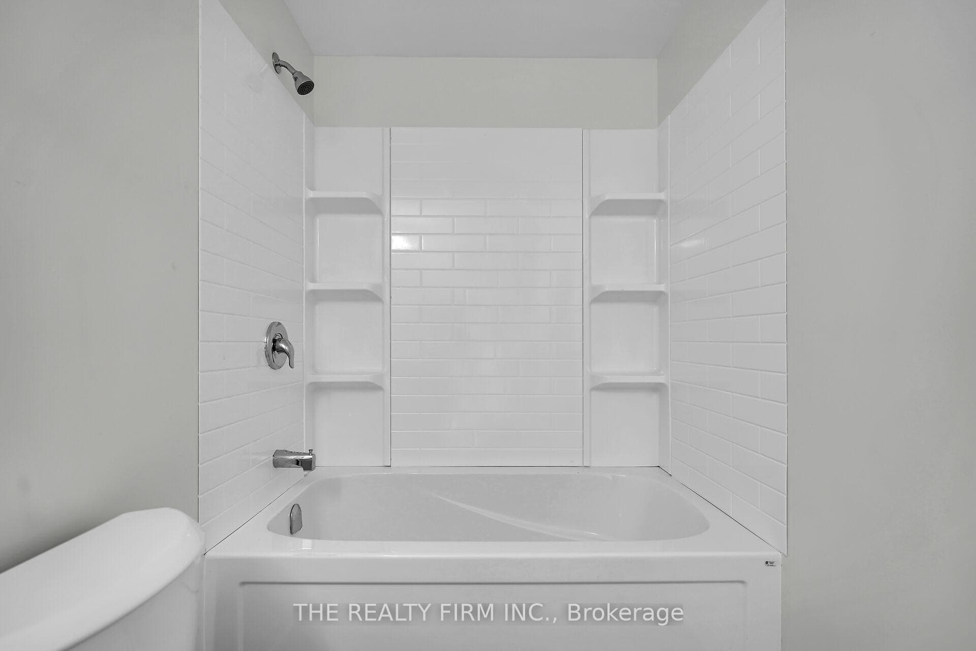 175 Main Street Unit A photo 22