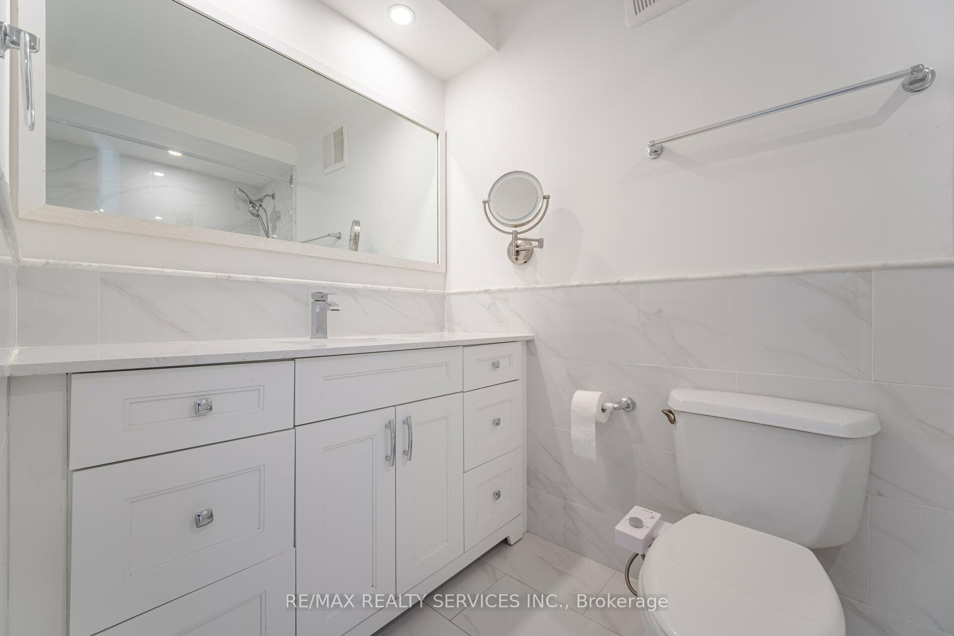 10 Muirhead Road Unit 1103 photo 24