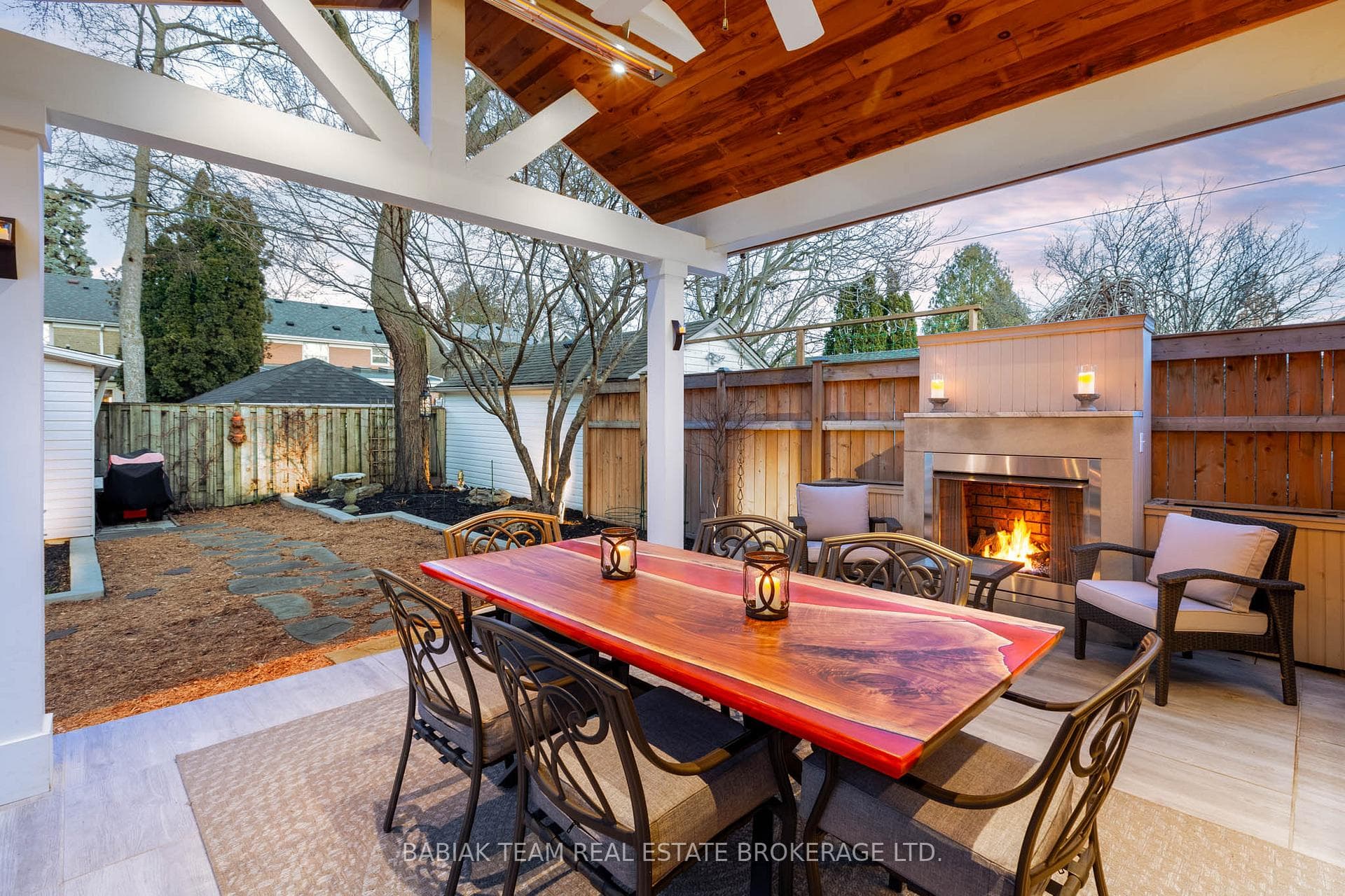 71 Brentwood Road photo 38