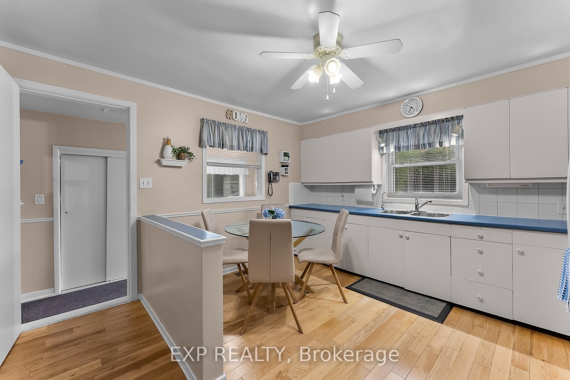67 Pine Street photo 11