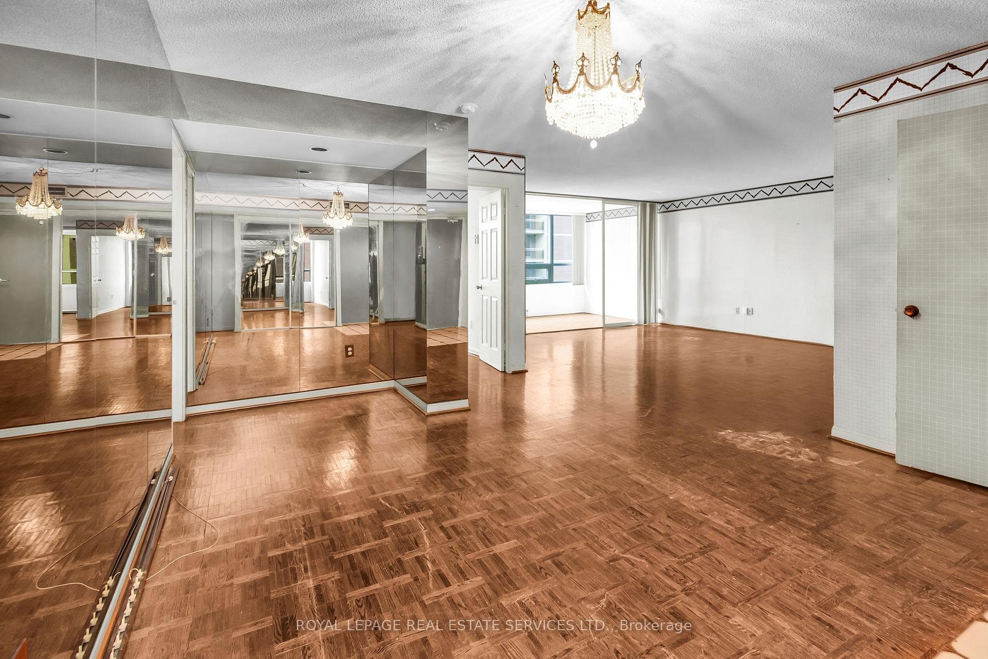 71 Charles Street Unit 1103 photo 5
