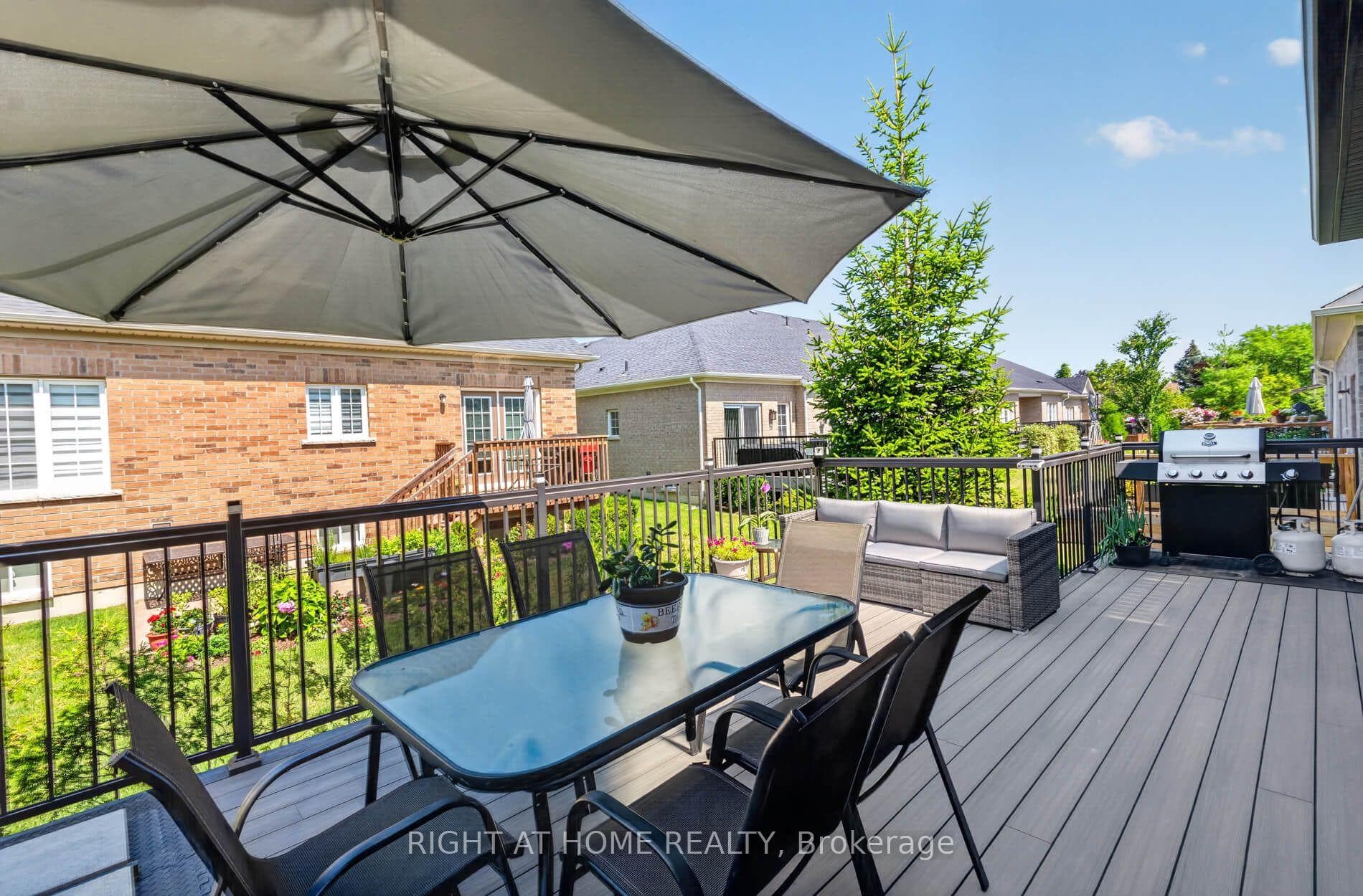 9 Tea Rose Drive photo 37