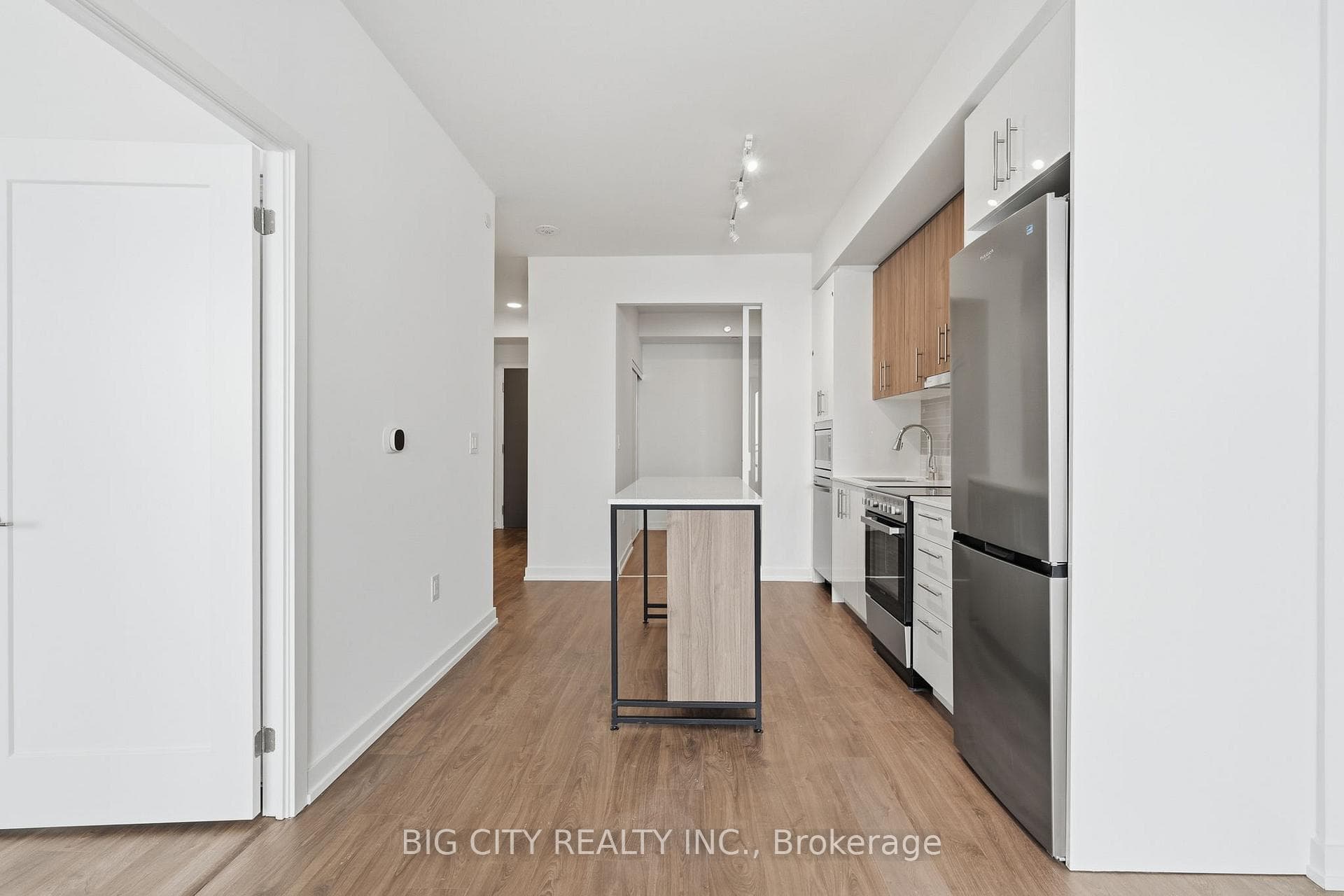 9763 Markham Road Unit 1105 photo 8
