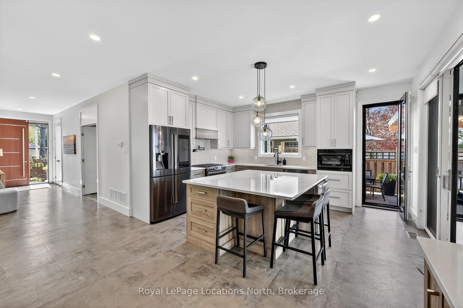 2206 Tiny Beaches Road photo 7