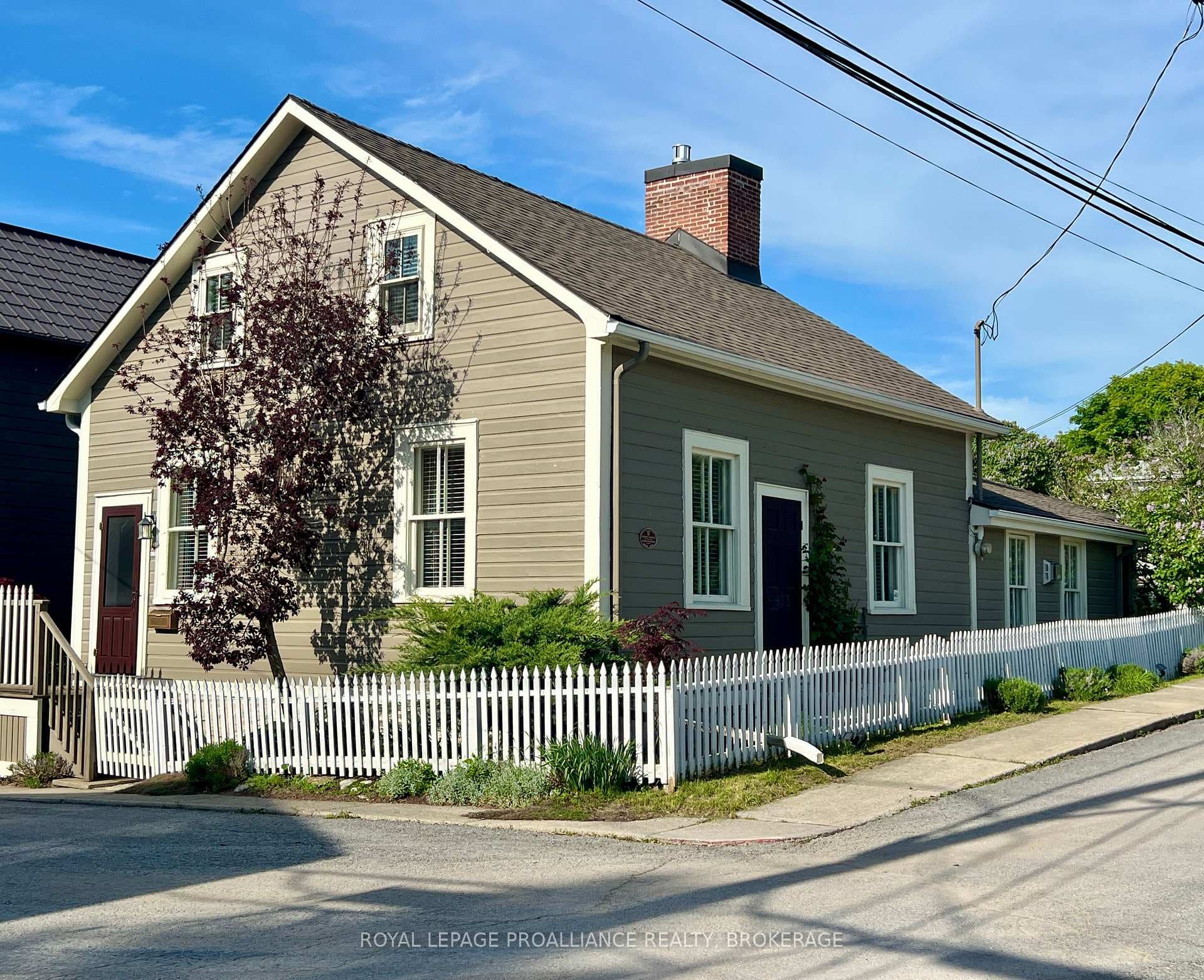 413 Regent Street photo 1