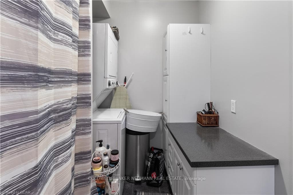 54 Yarmouth Street Unit A photo 7