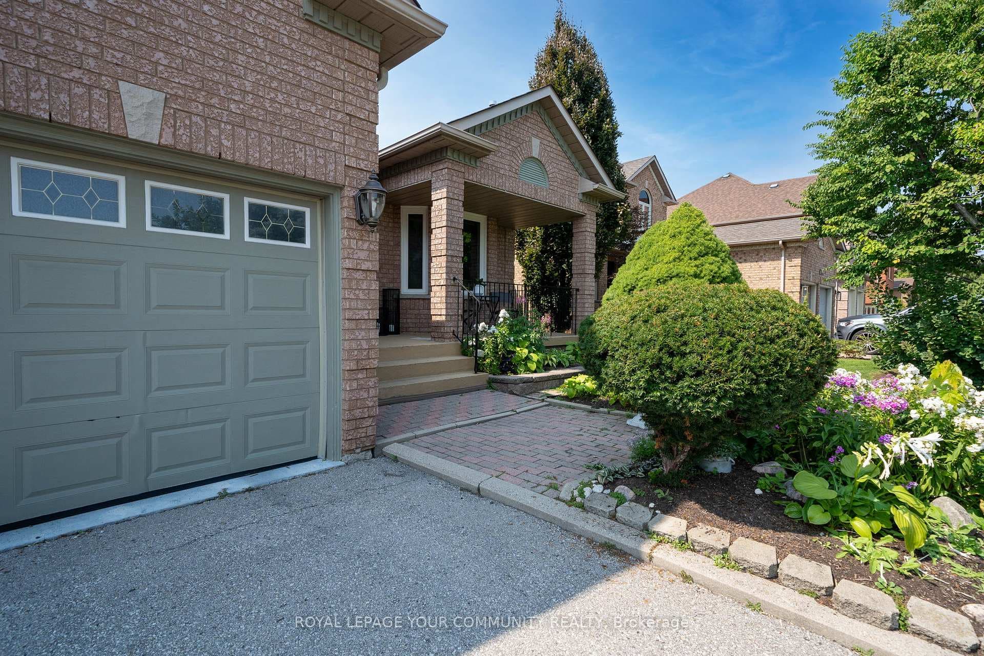 24 Mustang Road photo 3