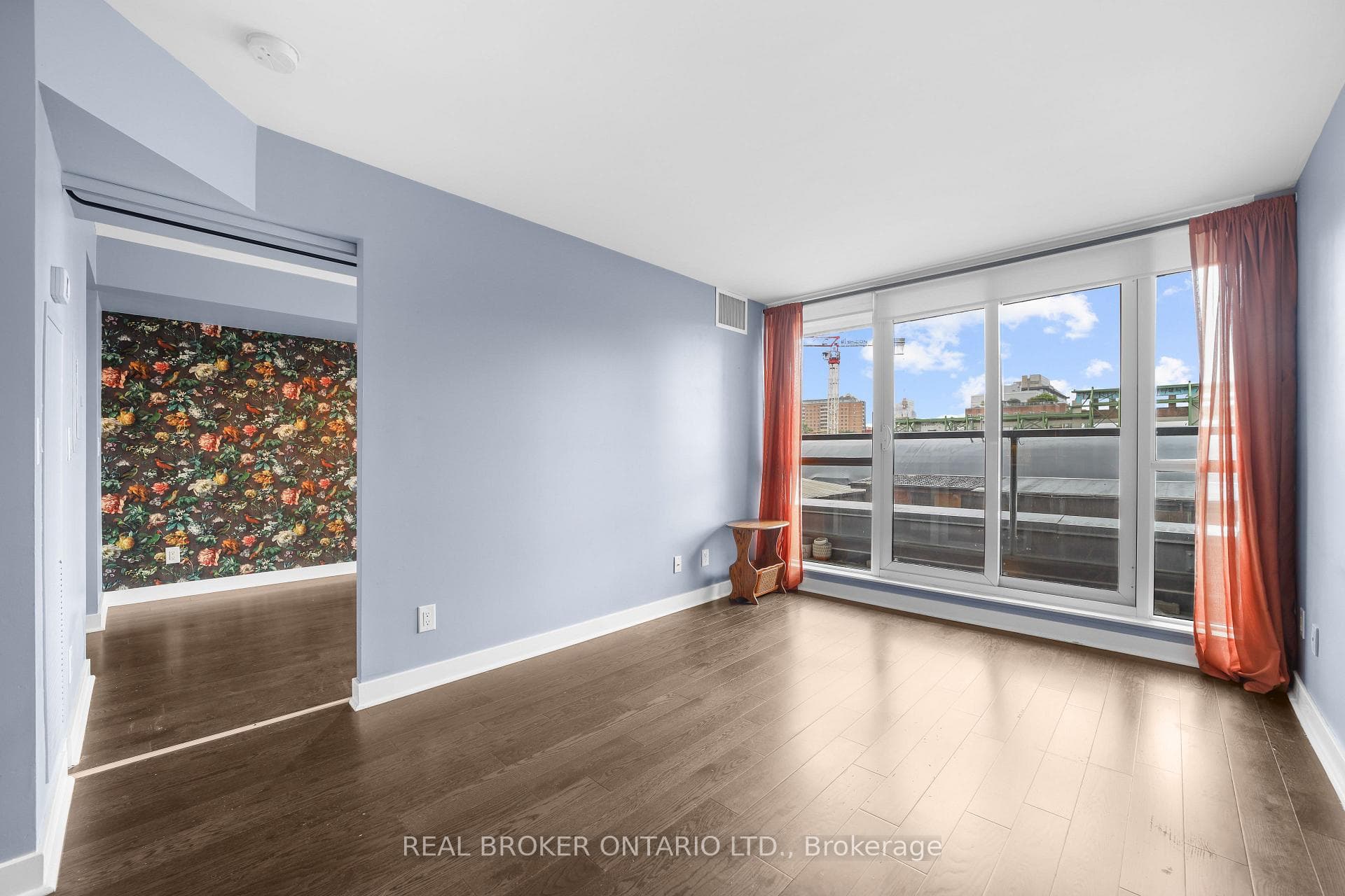 320 Richmond Street Unit 301 photo 12