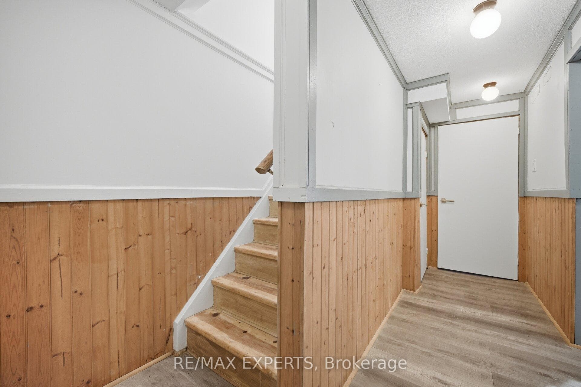 103 Guthrie Crescent photo 27