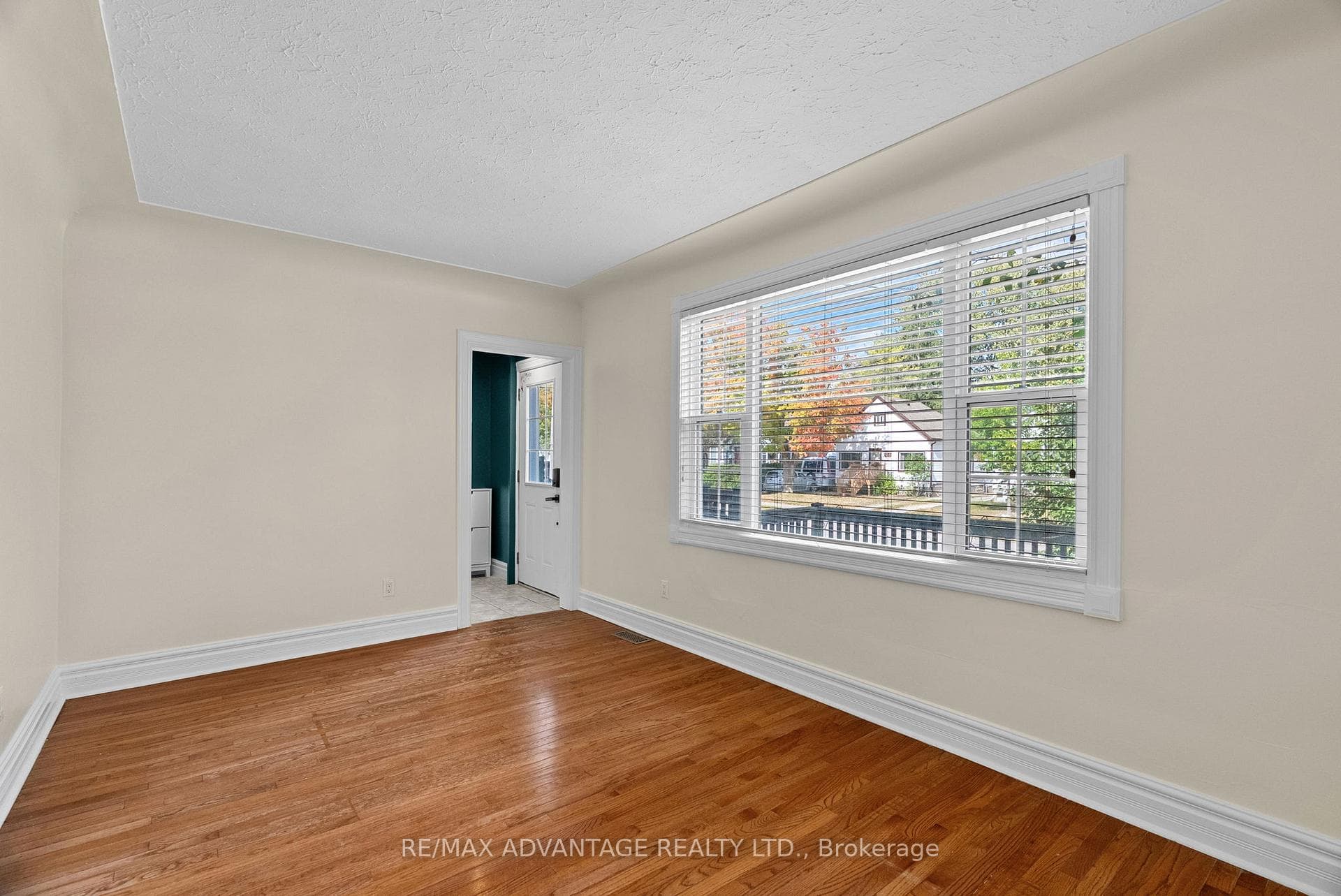 555 Chester Street photo 7