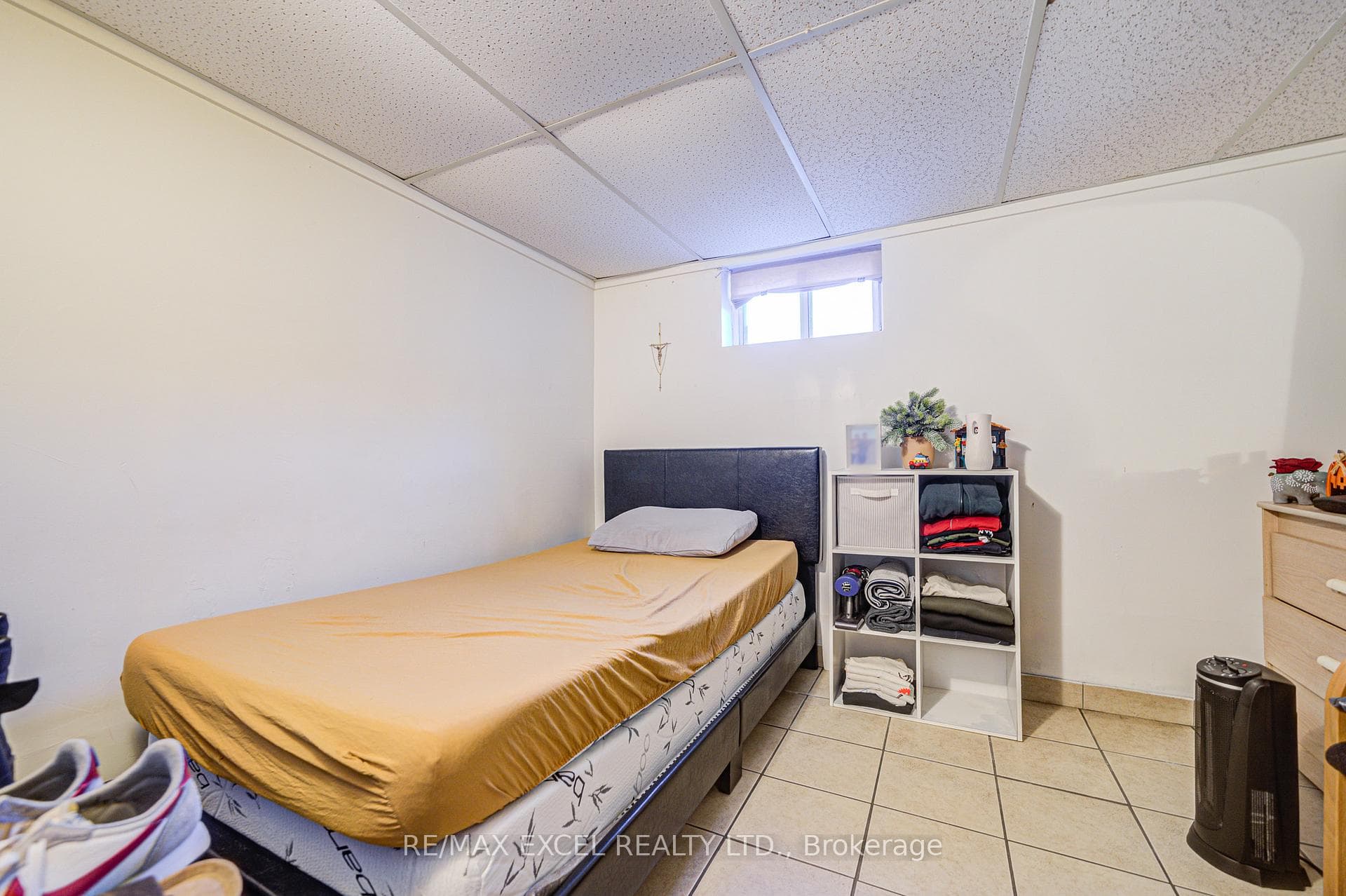 523 Delaware Avenue photo 34