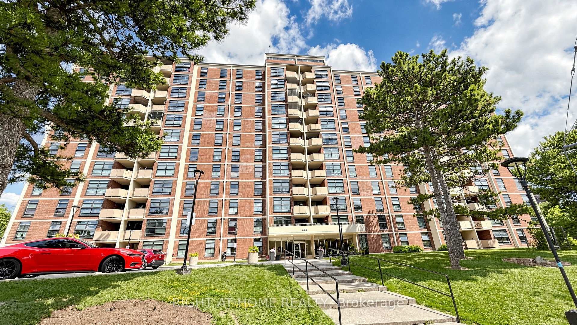 335 Driftwood Avenue Unit 1201 photo 2