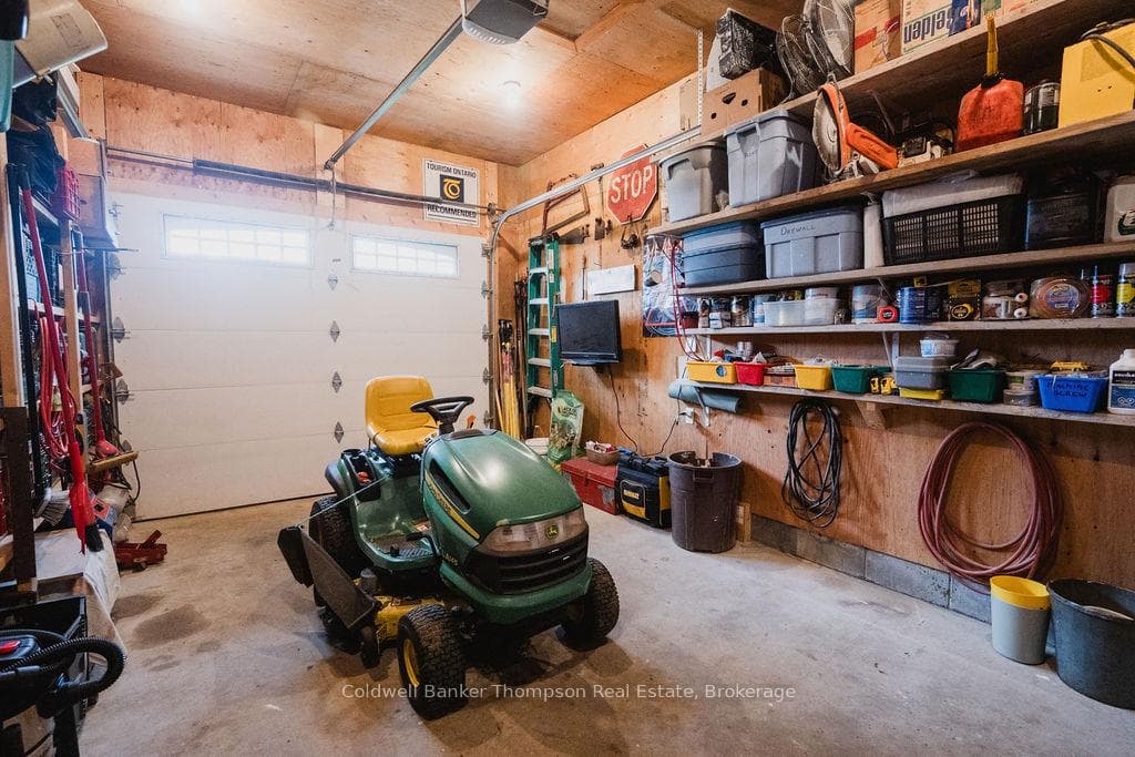 39 Riverside Avenue photo 30