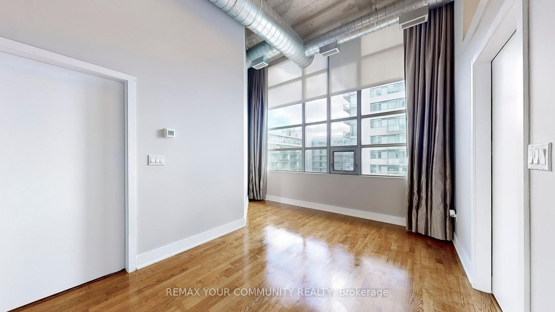 637 Lake Shore Boulevard Unit 504 photo 17