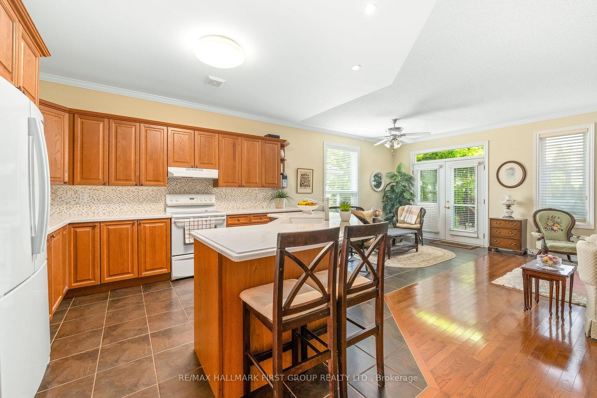 1034 Otto Drive photo 5