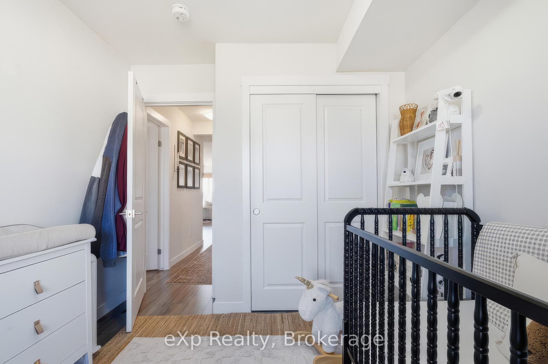 160 Rochefort Street Unit D8 photo 27
