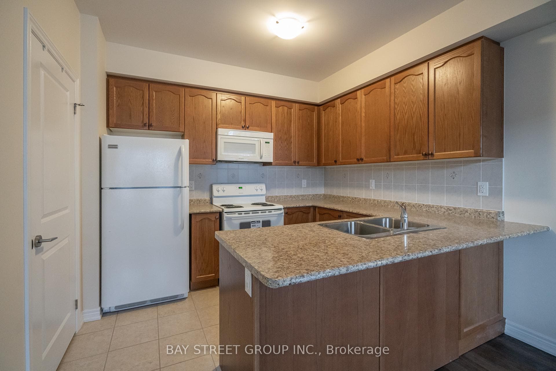 263 Georgian Drive Unit 201 photo 7