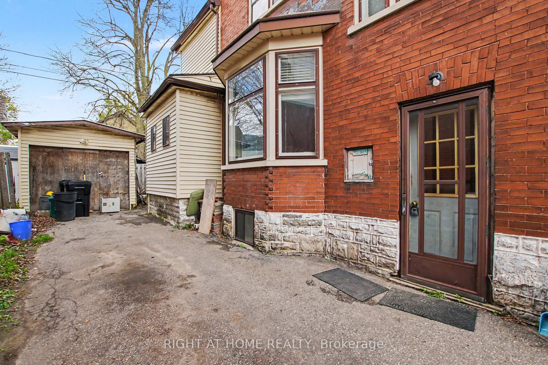 Side Entry Paved private drive