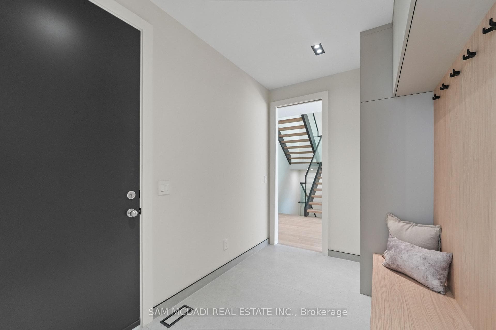 362 Meadow Wood Lane photo 16