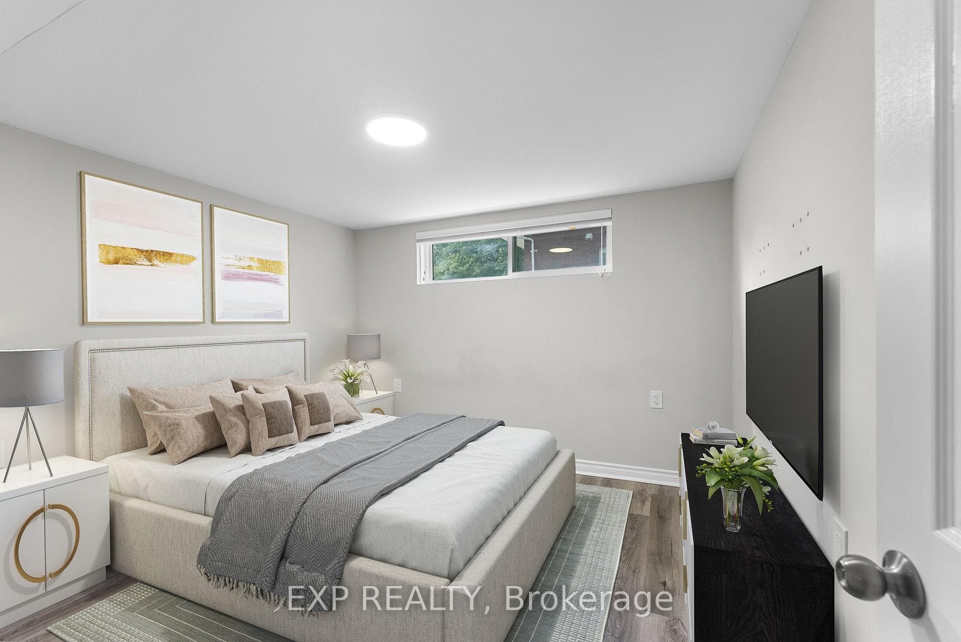 7 East Hampton Road photo 23