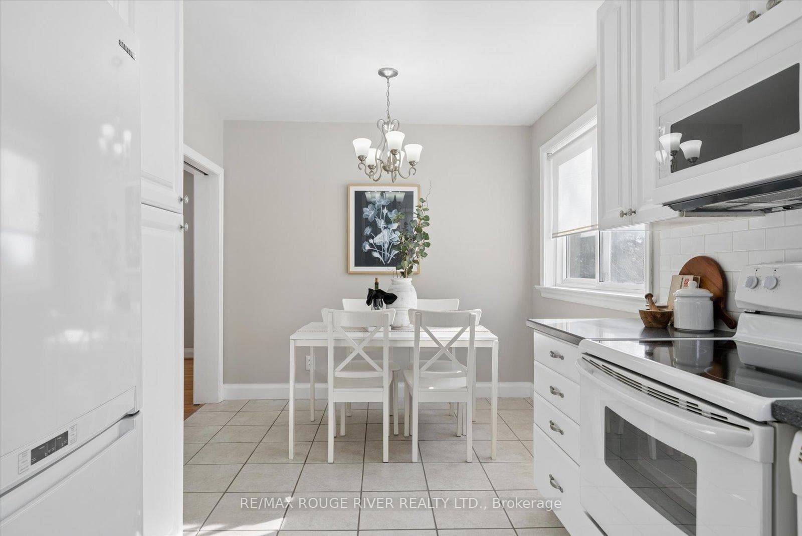 112 Wellington Avenue photo 13