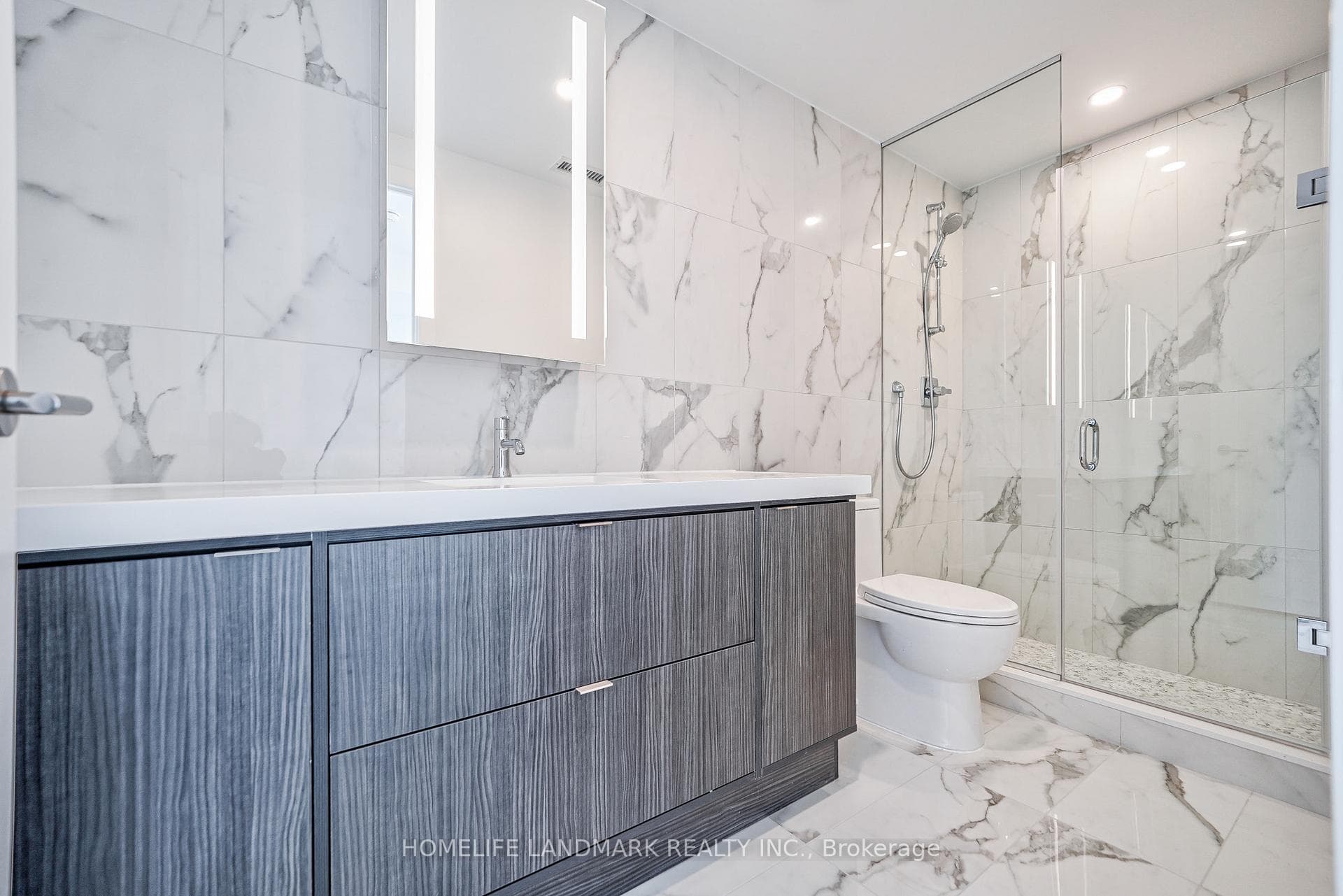 30 Inn On The Park Drive Unit 2109 photo 19