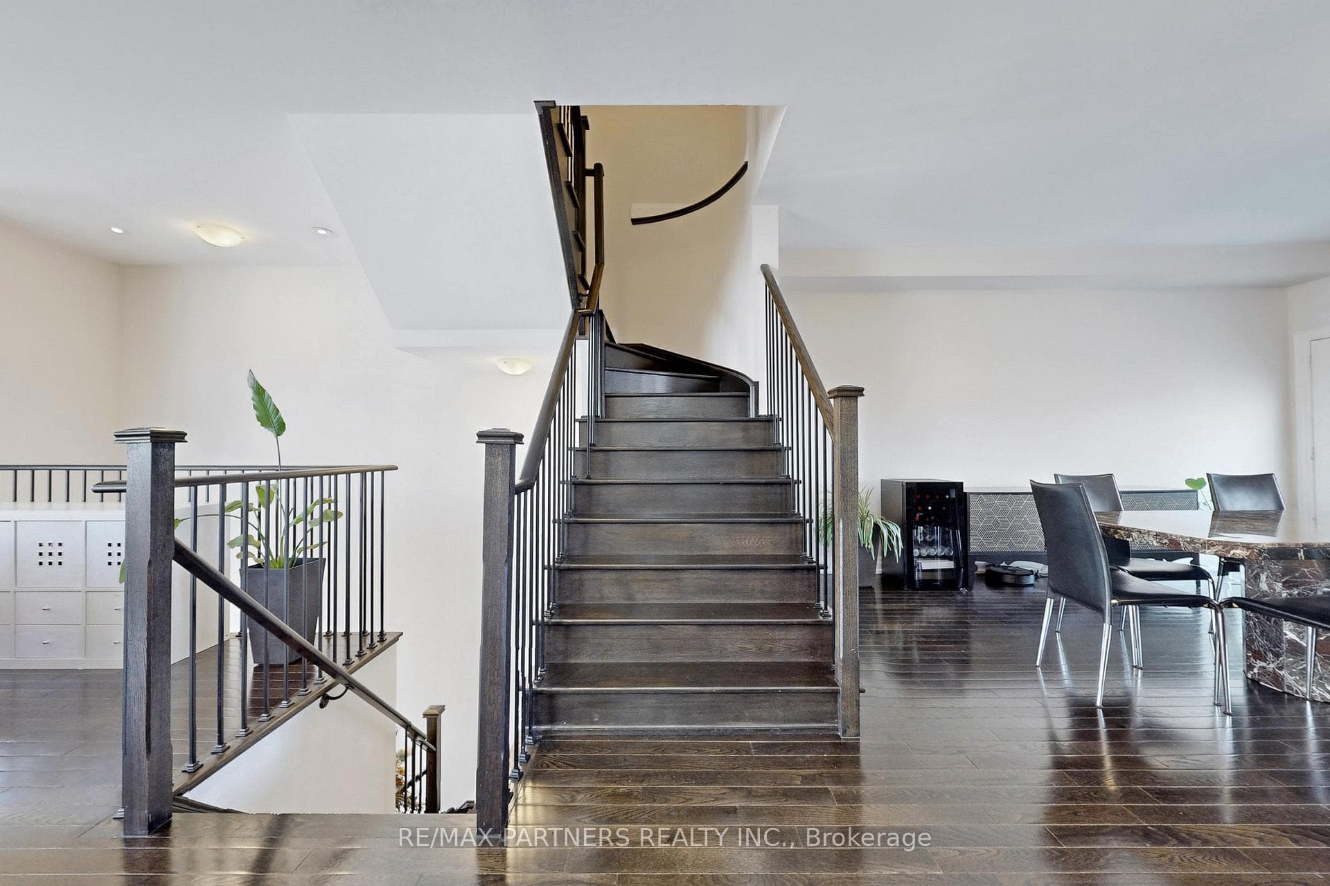 21 Plowman Lane photo 19